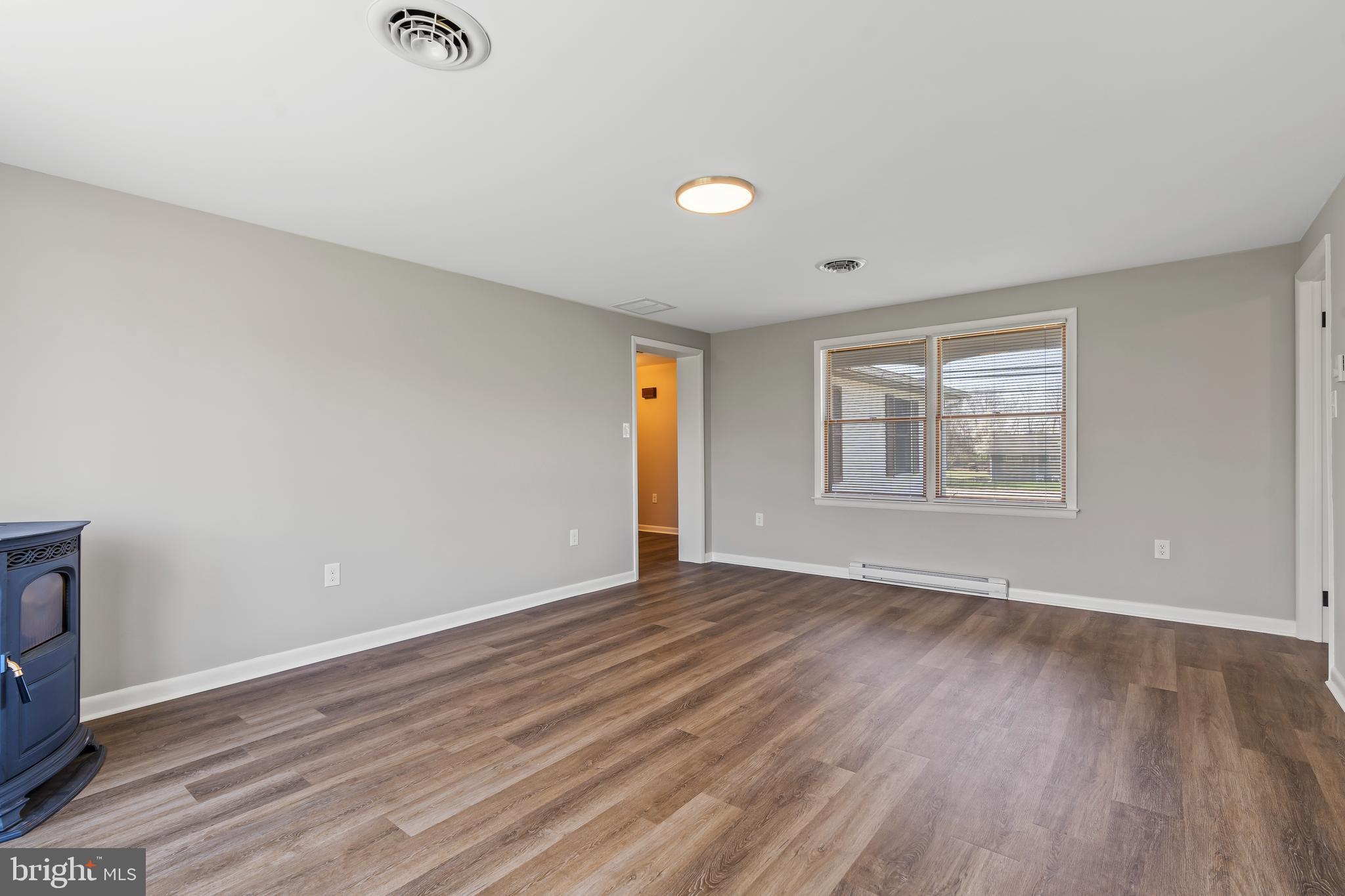 HAGERSTOWN - Residential