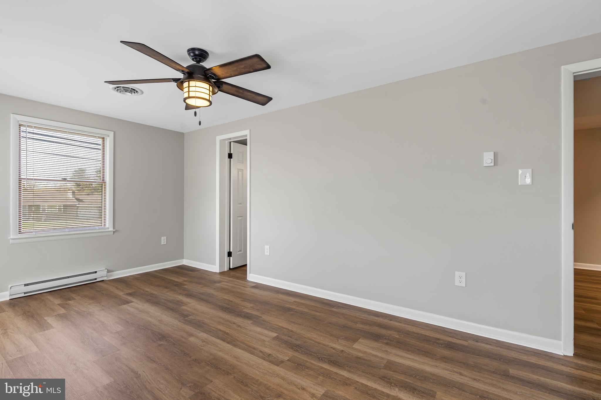 HAGERSTOWN - Residential