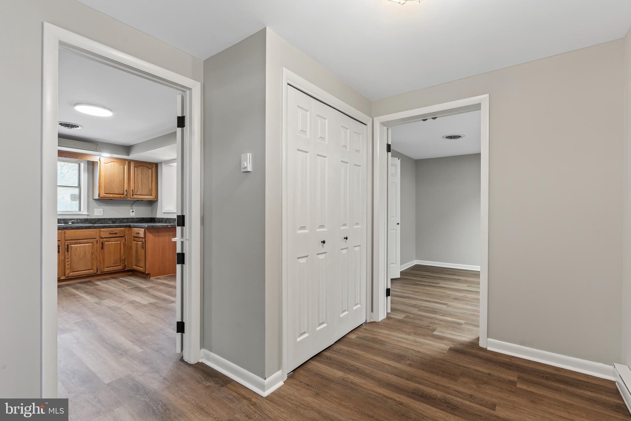 HAGERSTOWN - Residential