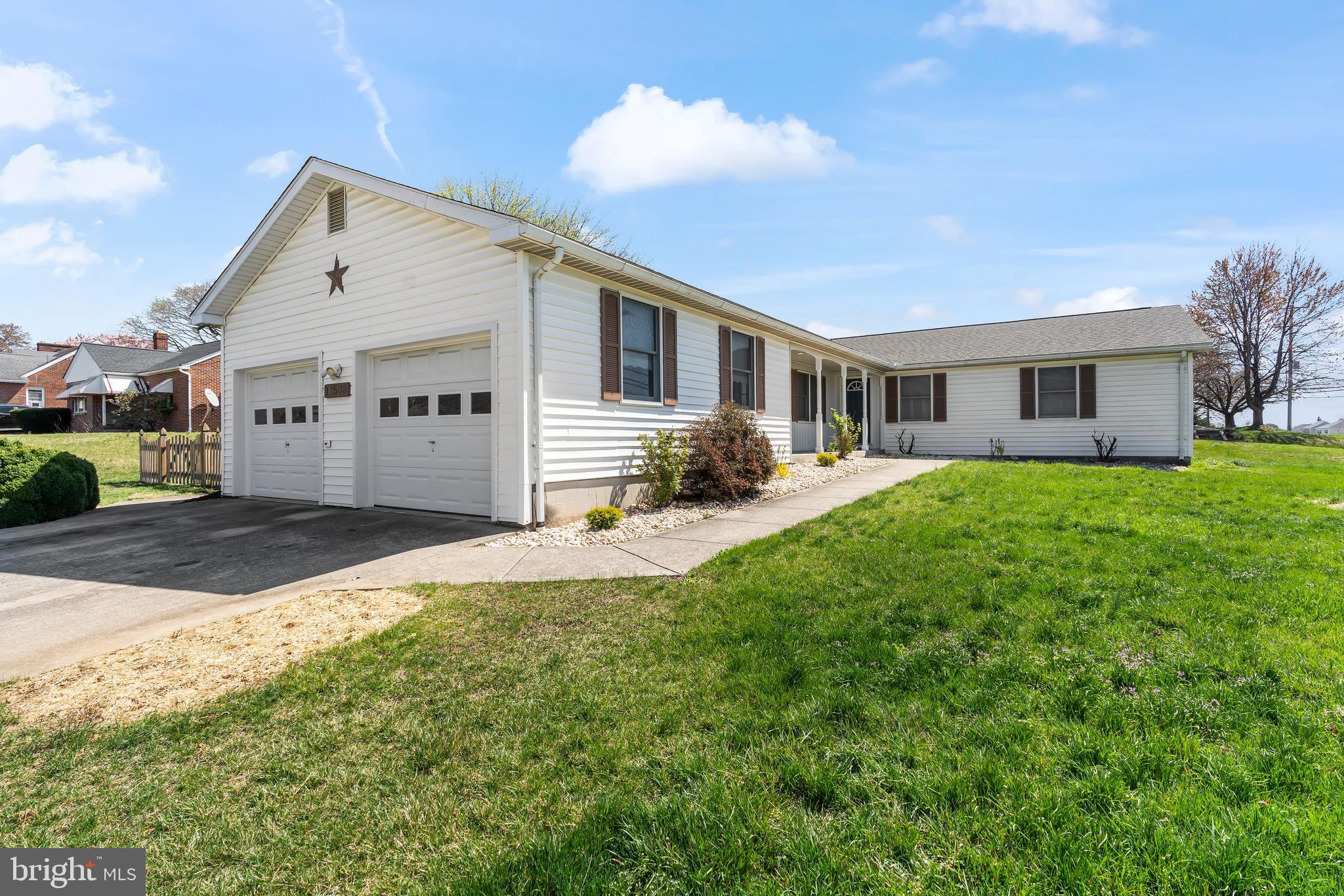 HAGERSTOWN - Residential