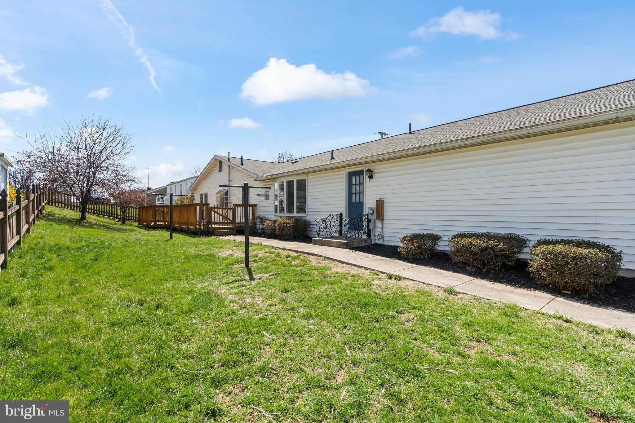 HAGERSTOWN - Residential