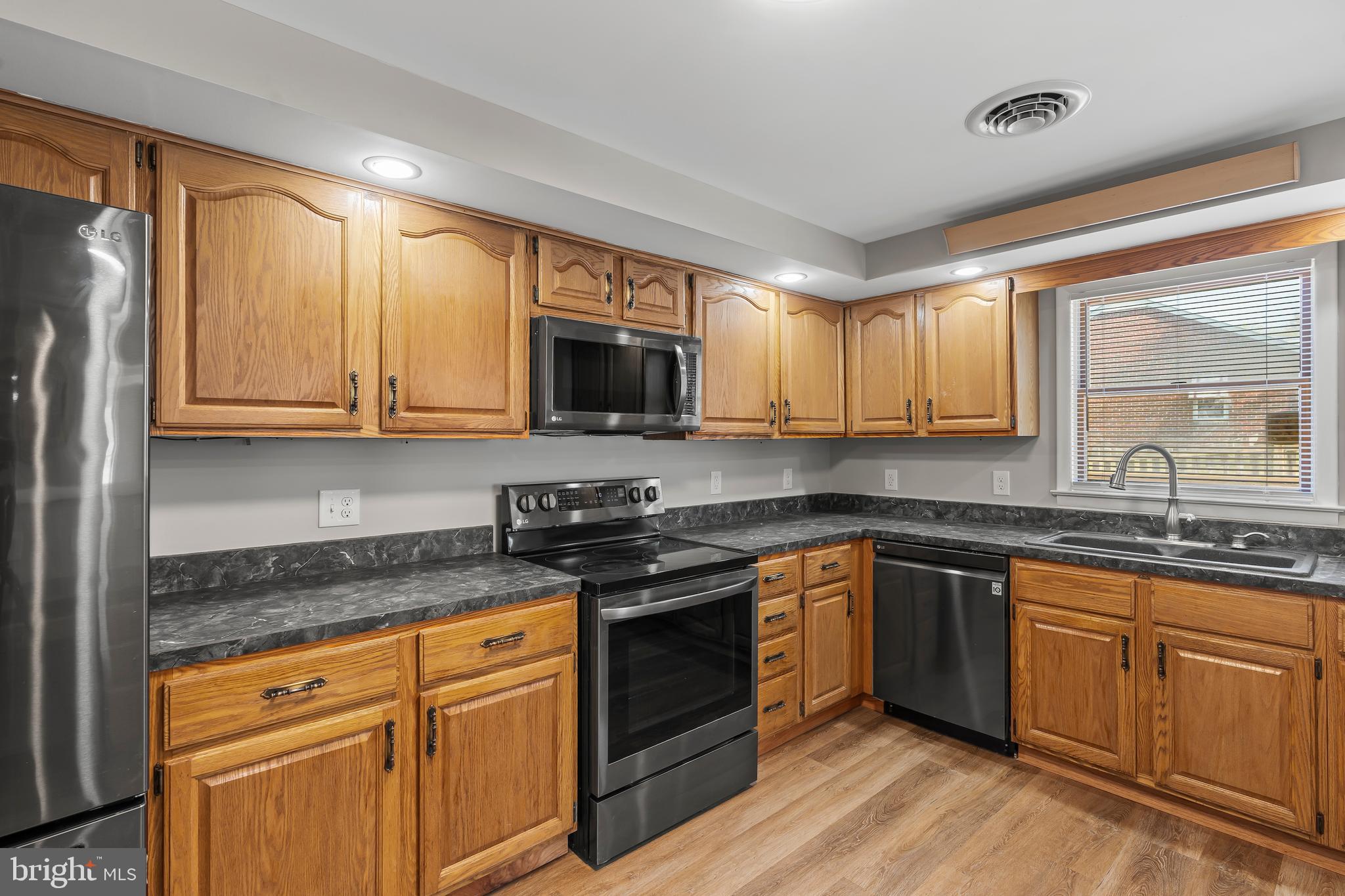 HAGERSTOWN - Residential