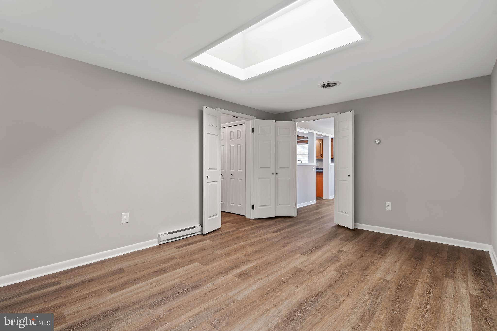 HAGERSTOWN - Residential