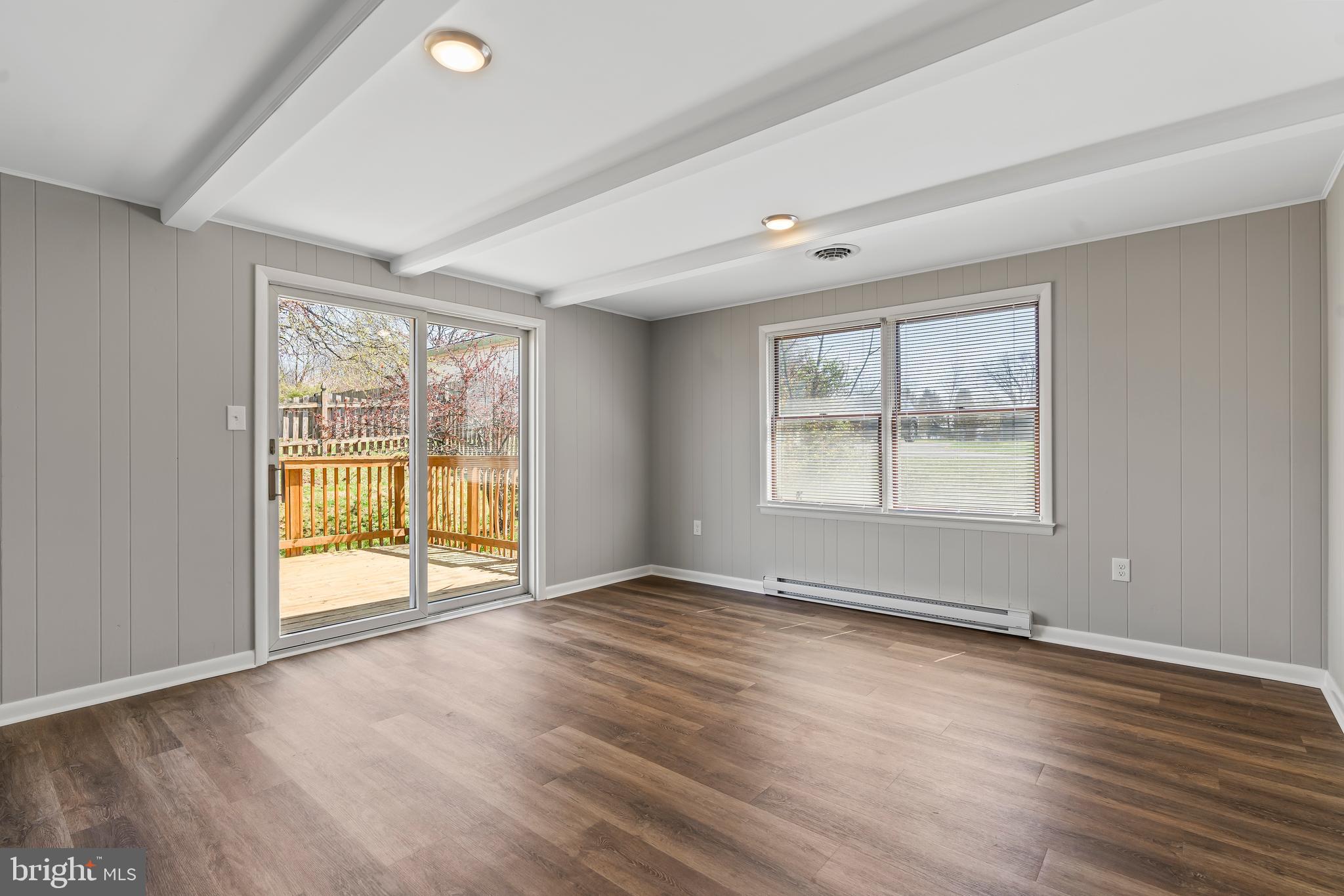 HAGERSTOWN - Residential