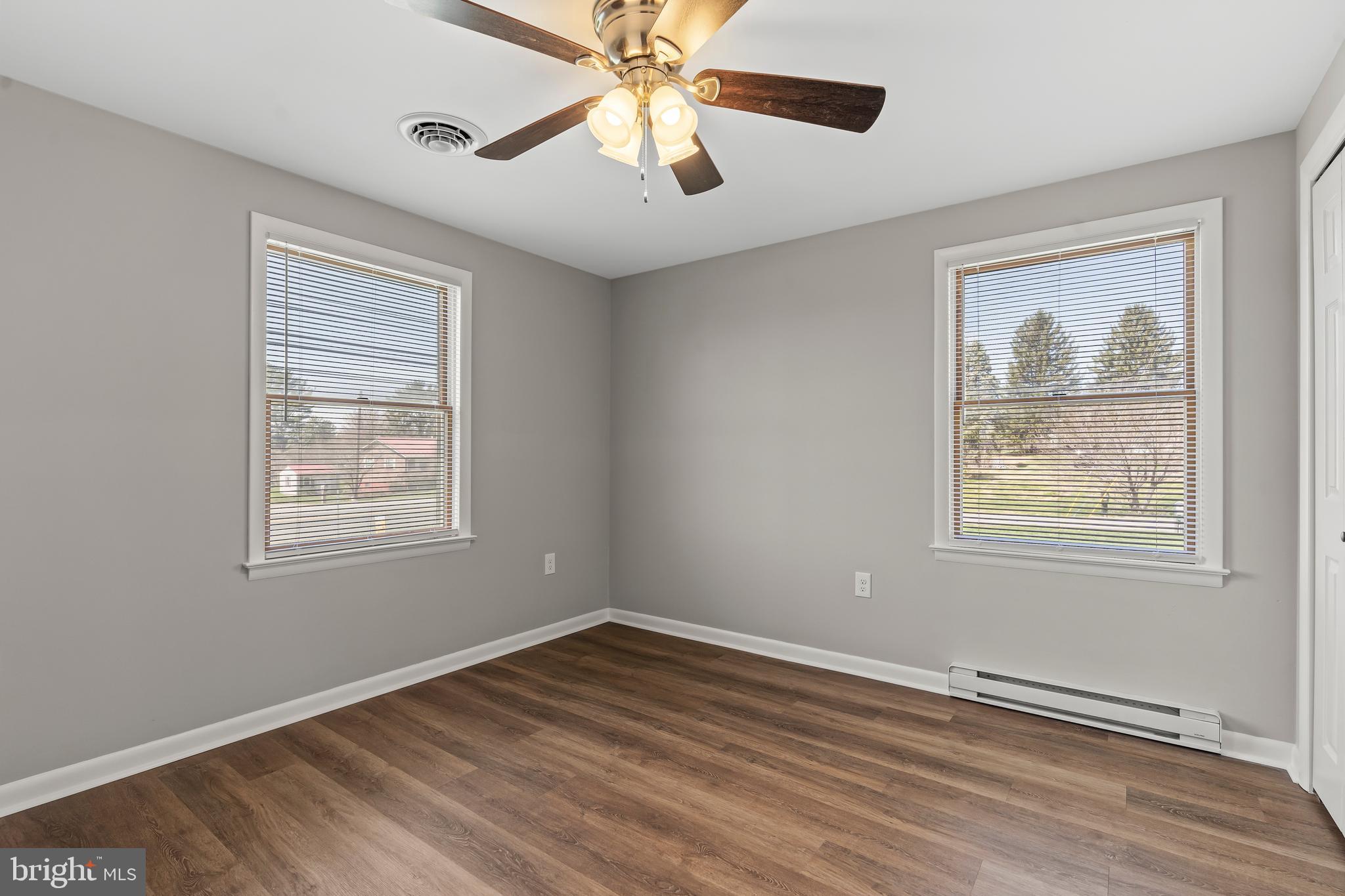 HAGERSTOWN - Residential