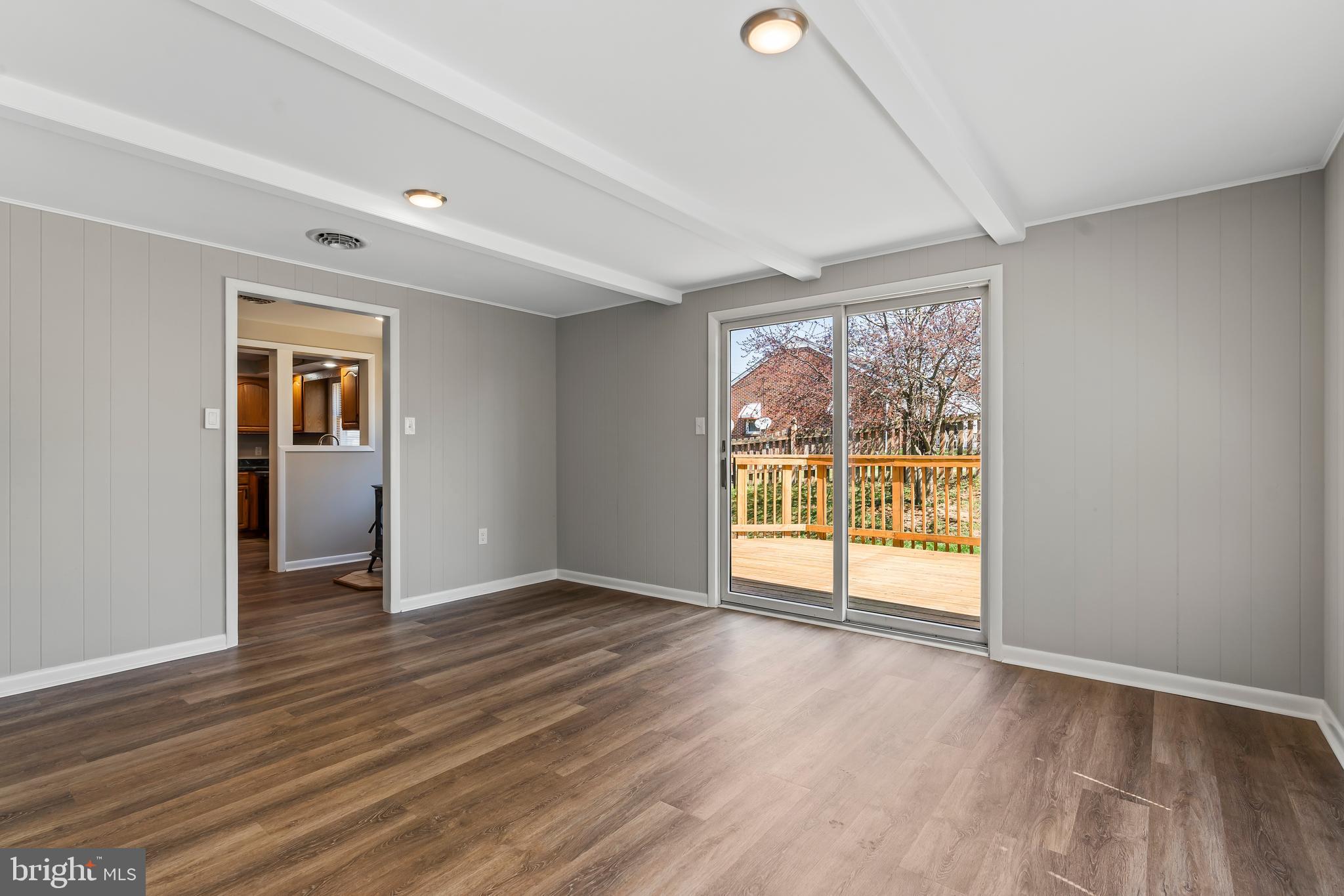 HAGERSTOWN - Residential