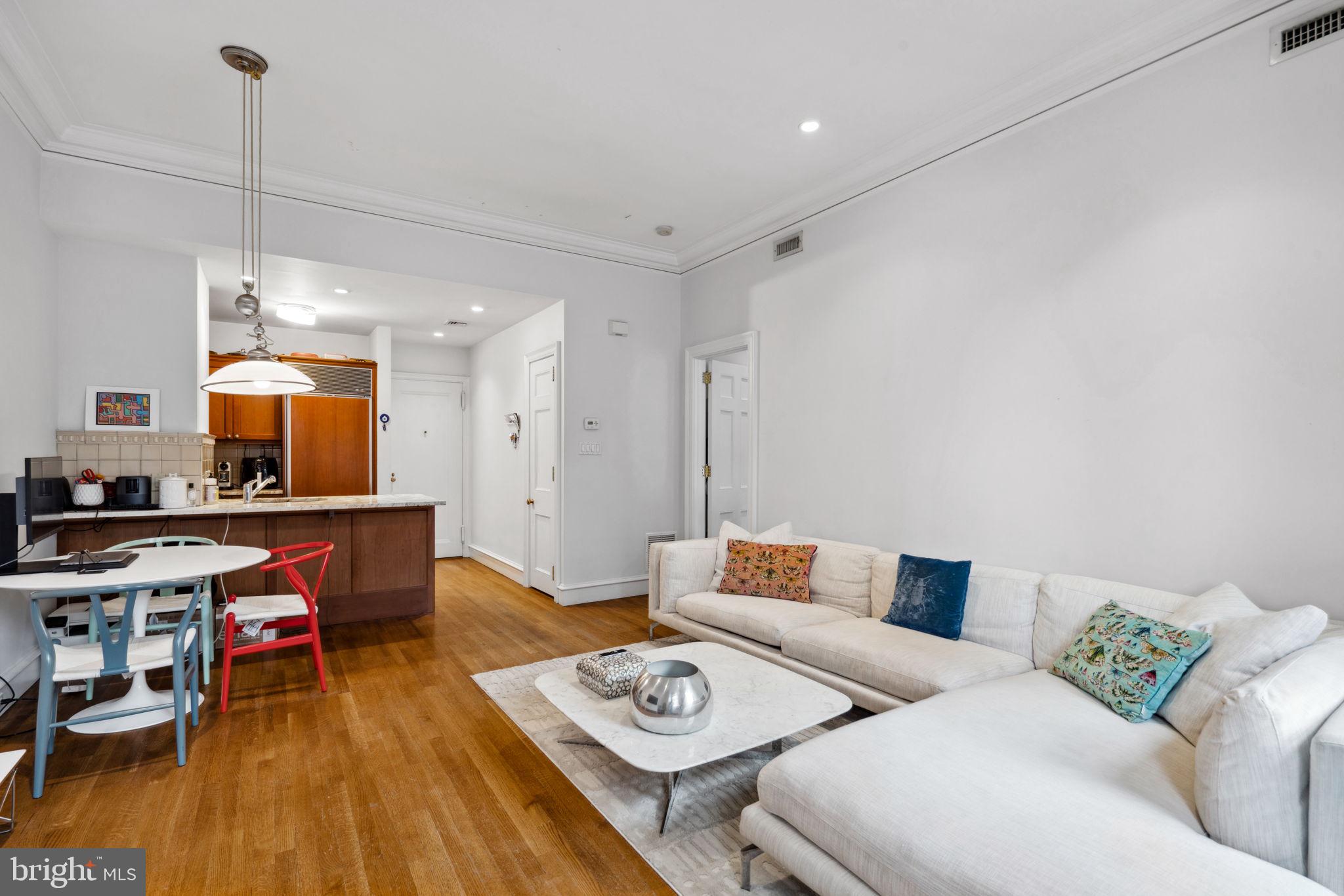 RITTENHOUSE SQUARE - Residential Lease