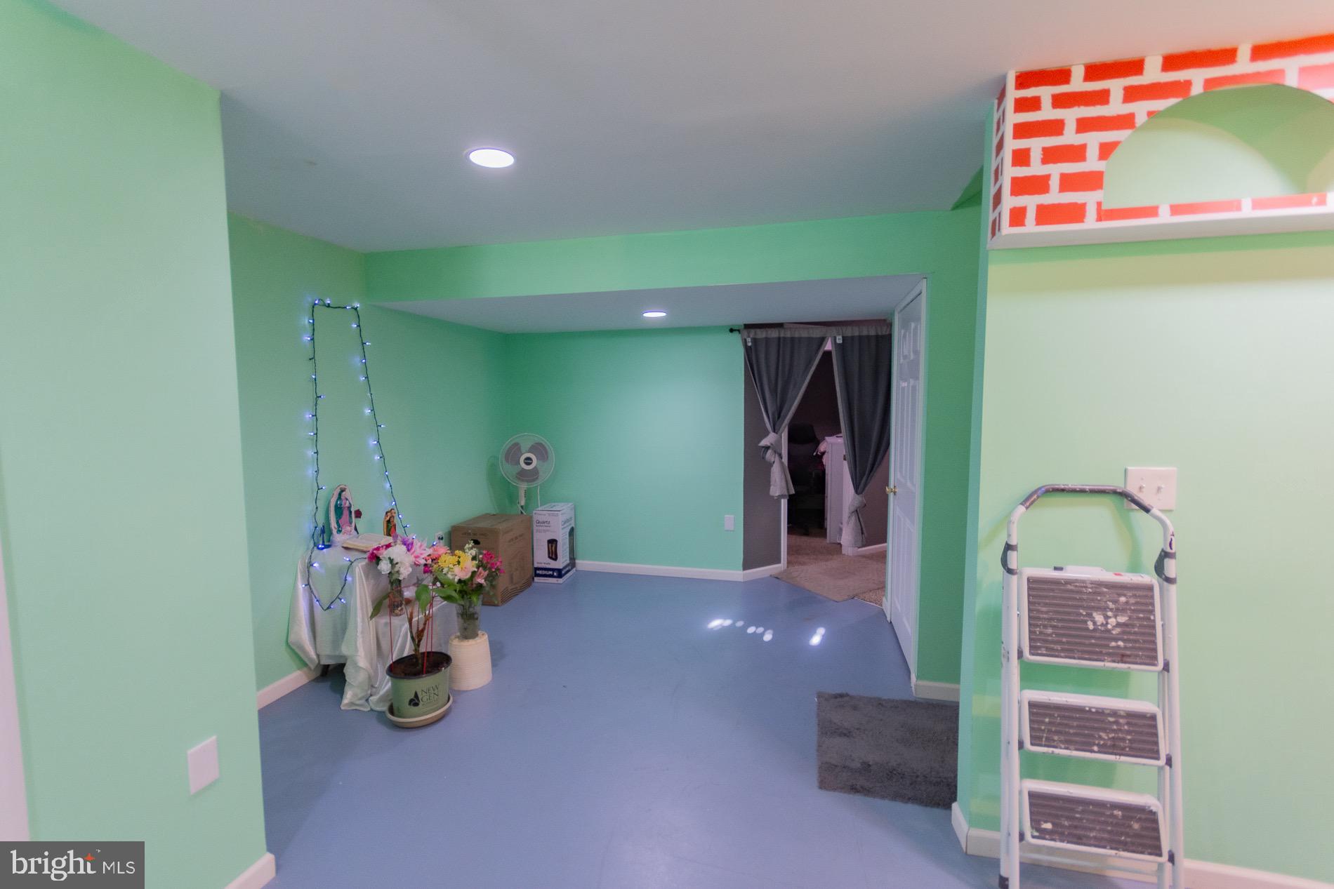 RANSON ESTATES - Residential