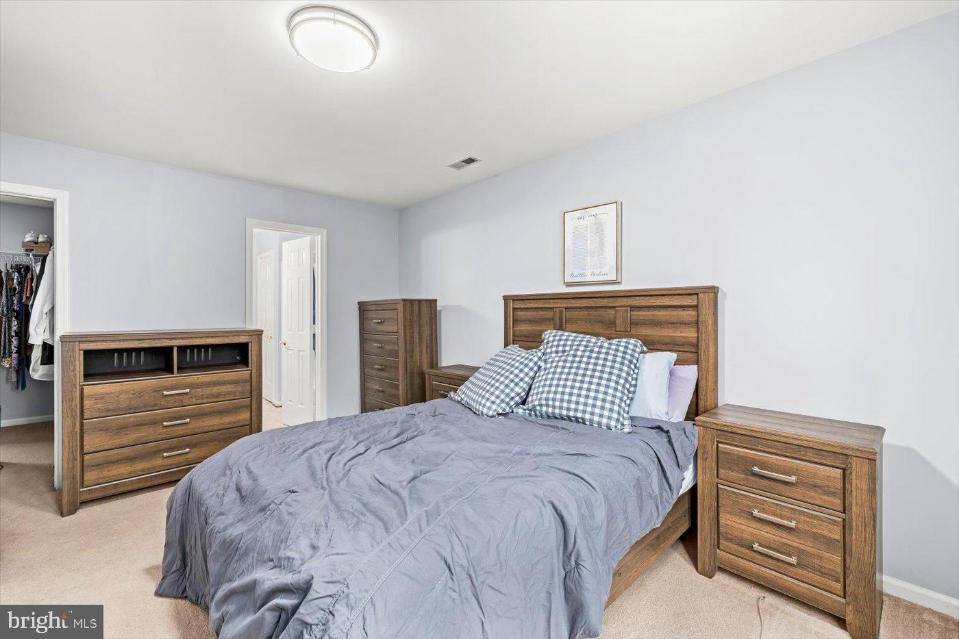 HOLLEYBROOKE/COBBLESTONE - Residential