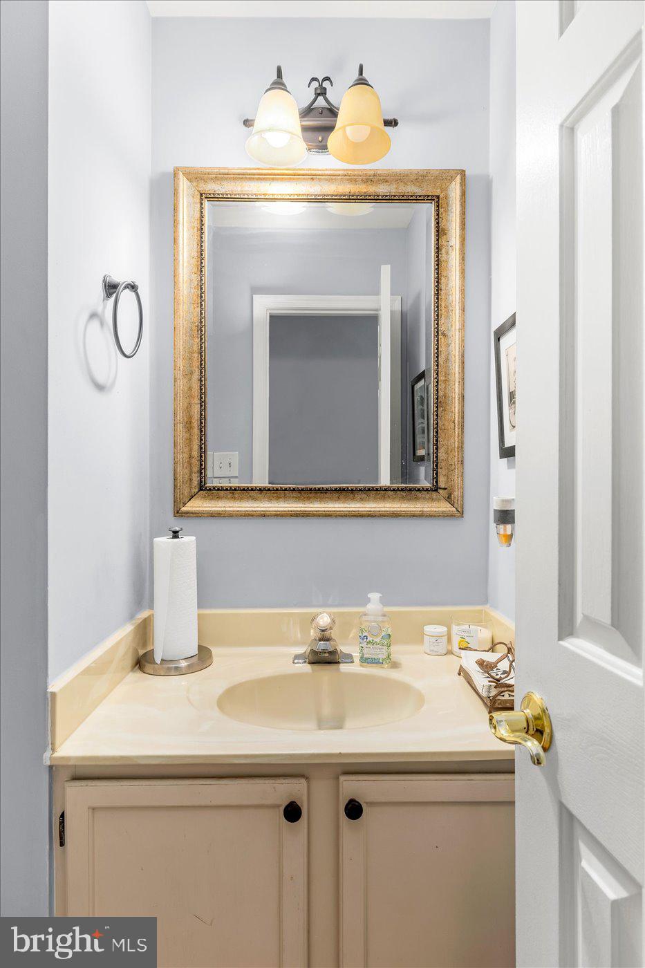 HOLLEYBROOKE/COBBLESTONE - Residential