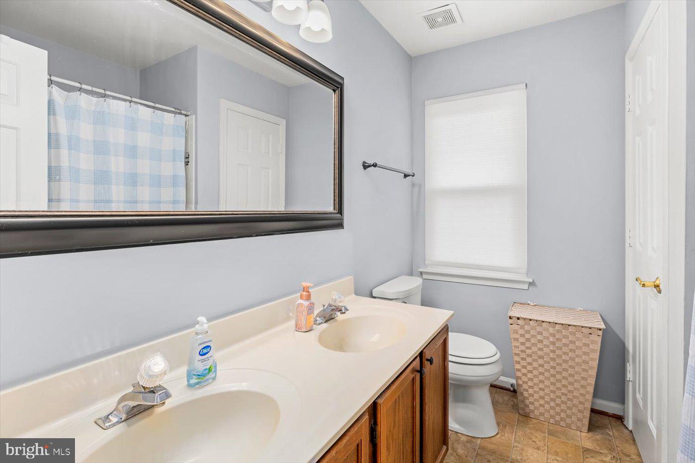 HOLLEYBROOKE/COBBLESTONE - Residential