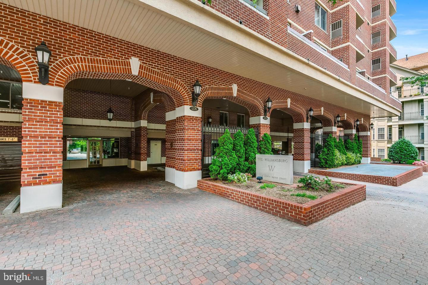 1276 N WAYNE STREET 1218