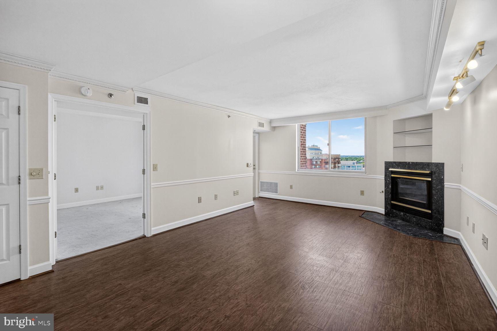1276 N WAYNE STREET 1218