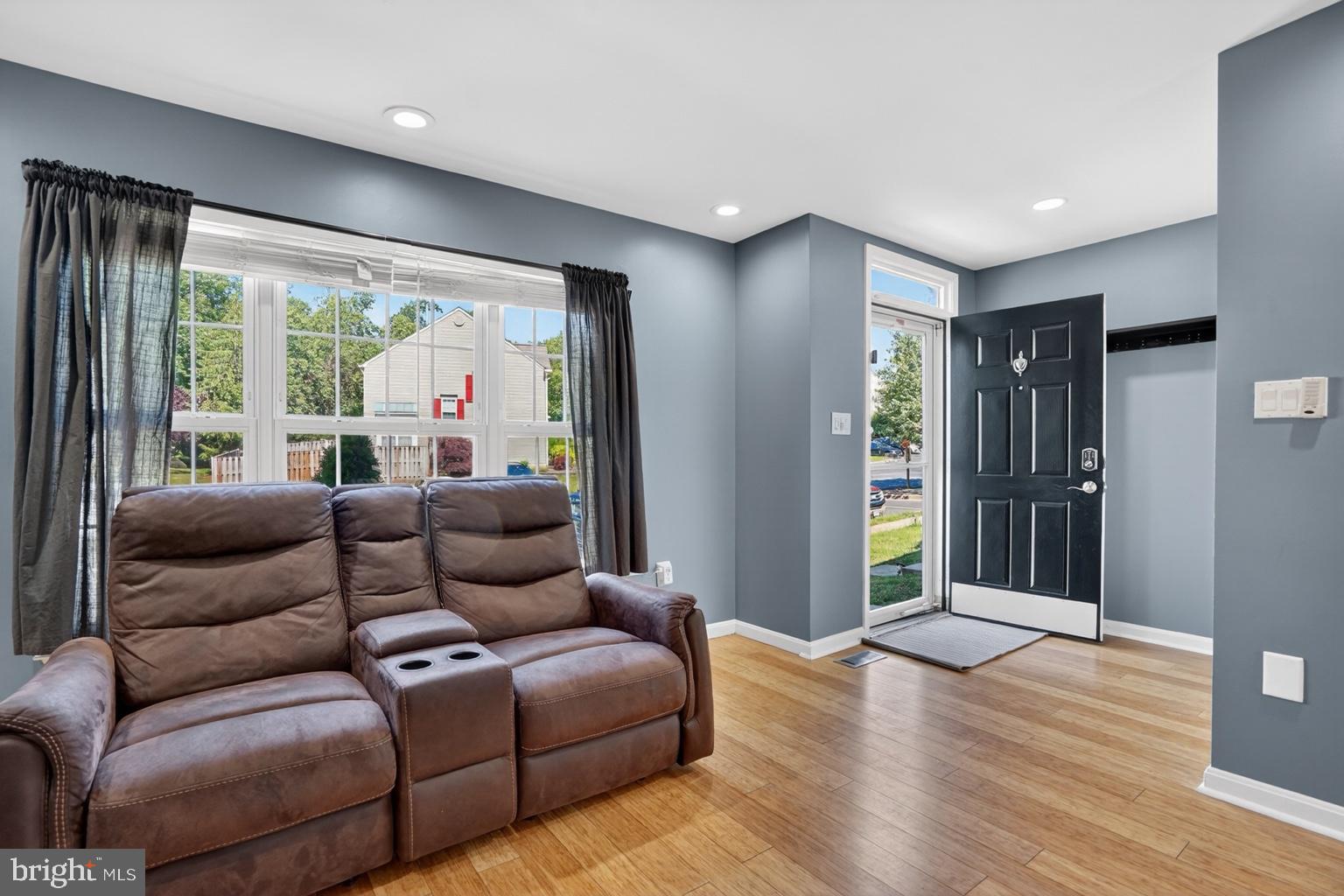 12887 HUNTERBROOK DRIVE