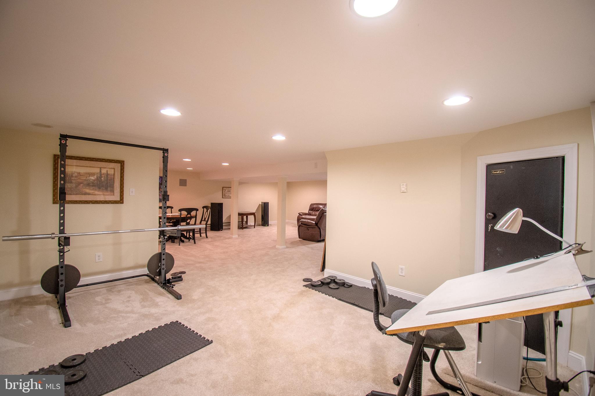 WOOD HILL FARMS - Residential