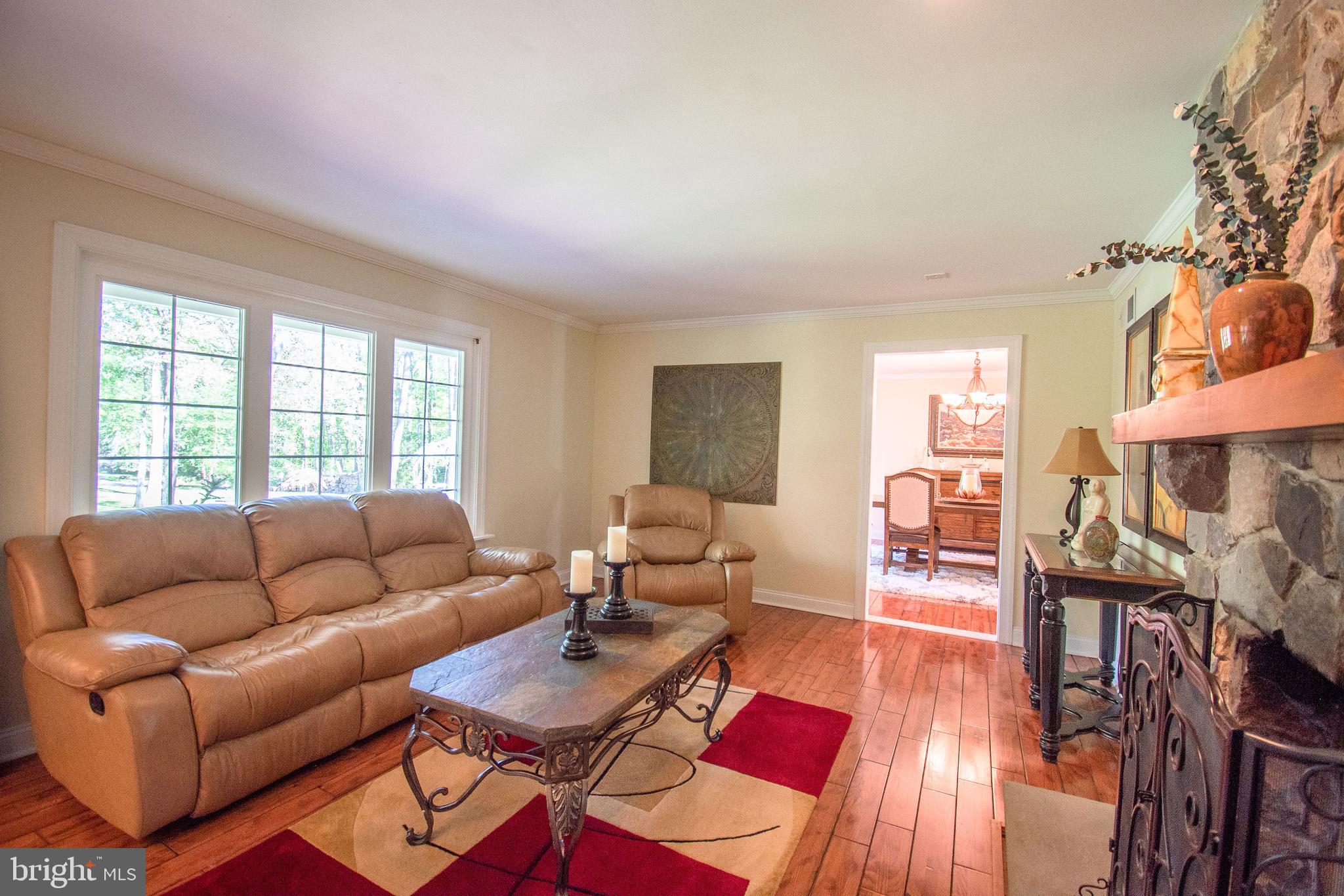 WOOD HILL FARMS - Residential