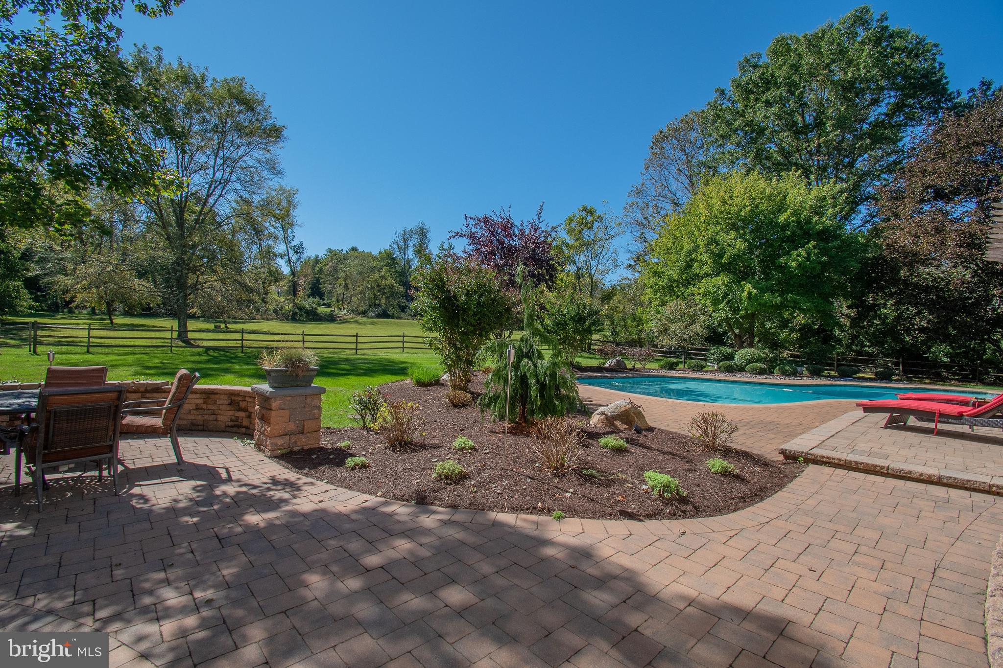 WOOD HILL FARMS - Residential