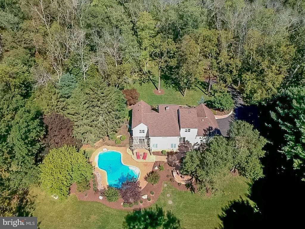 WOOD HILL FARMS - Residential