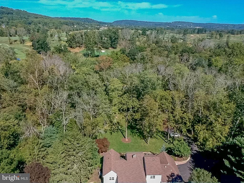 WOOD HILL FARMS - Residential