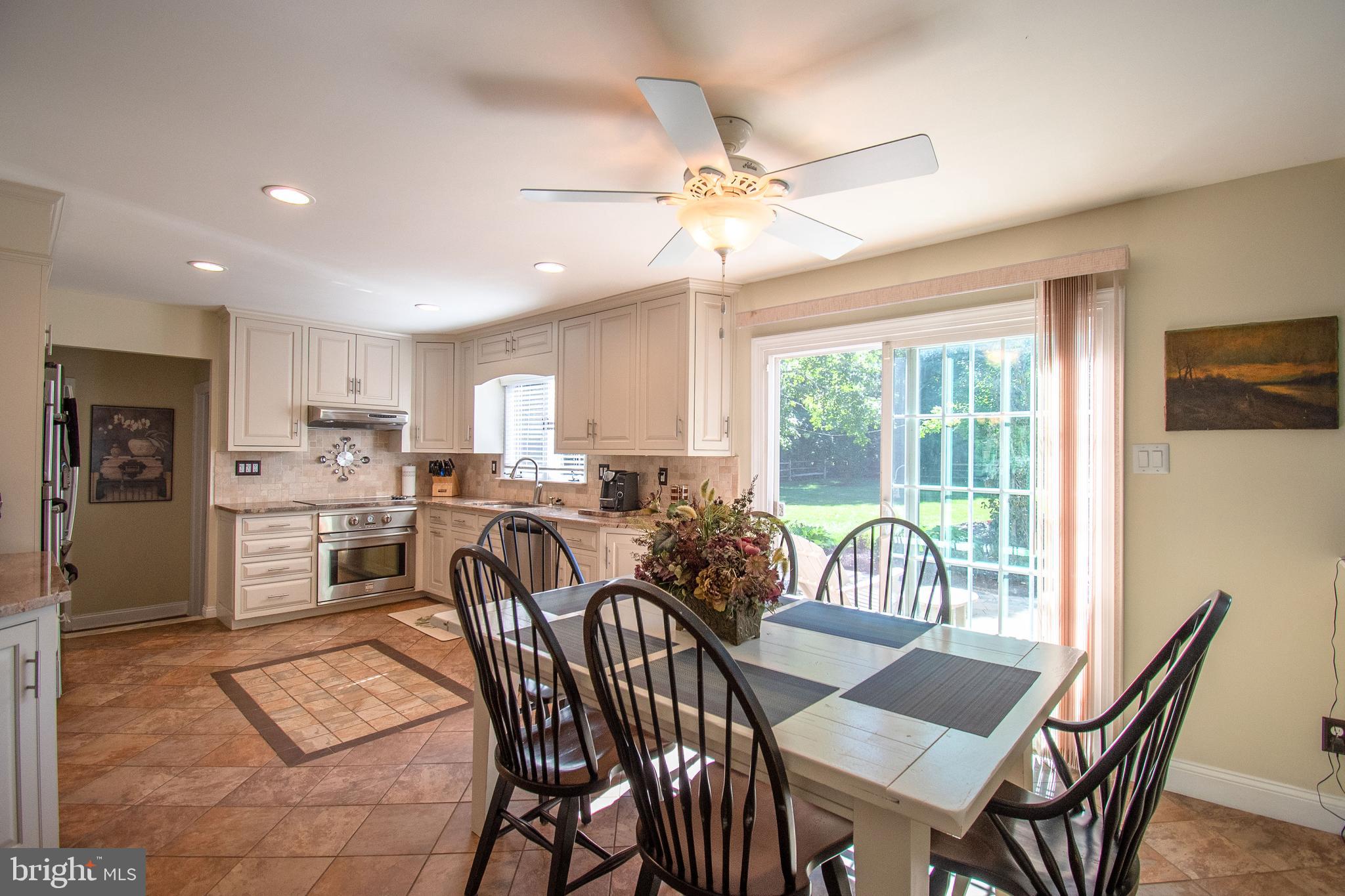 WOOD HILL FARMS - Residential