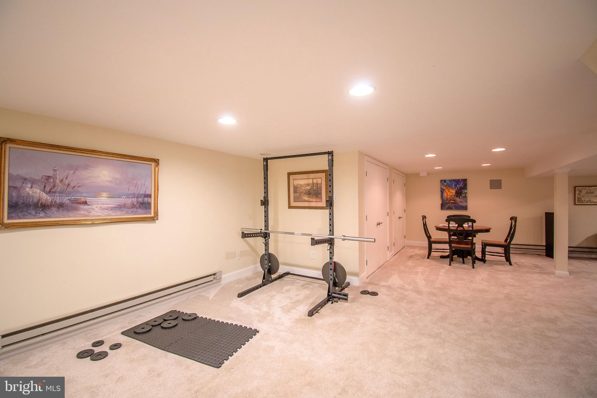 WOOD HILL FARMS - Residential