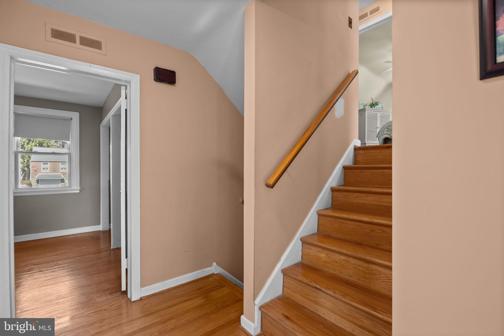 ELKINS PARK - Residential