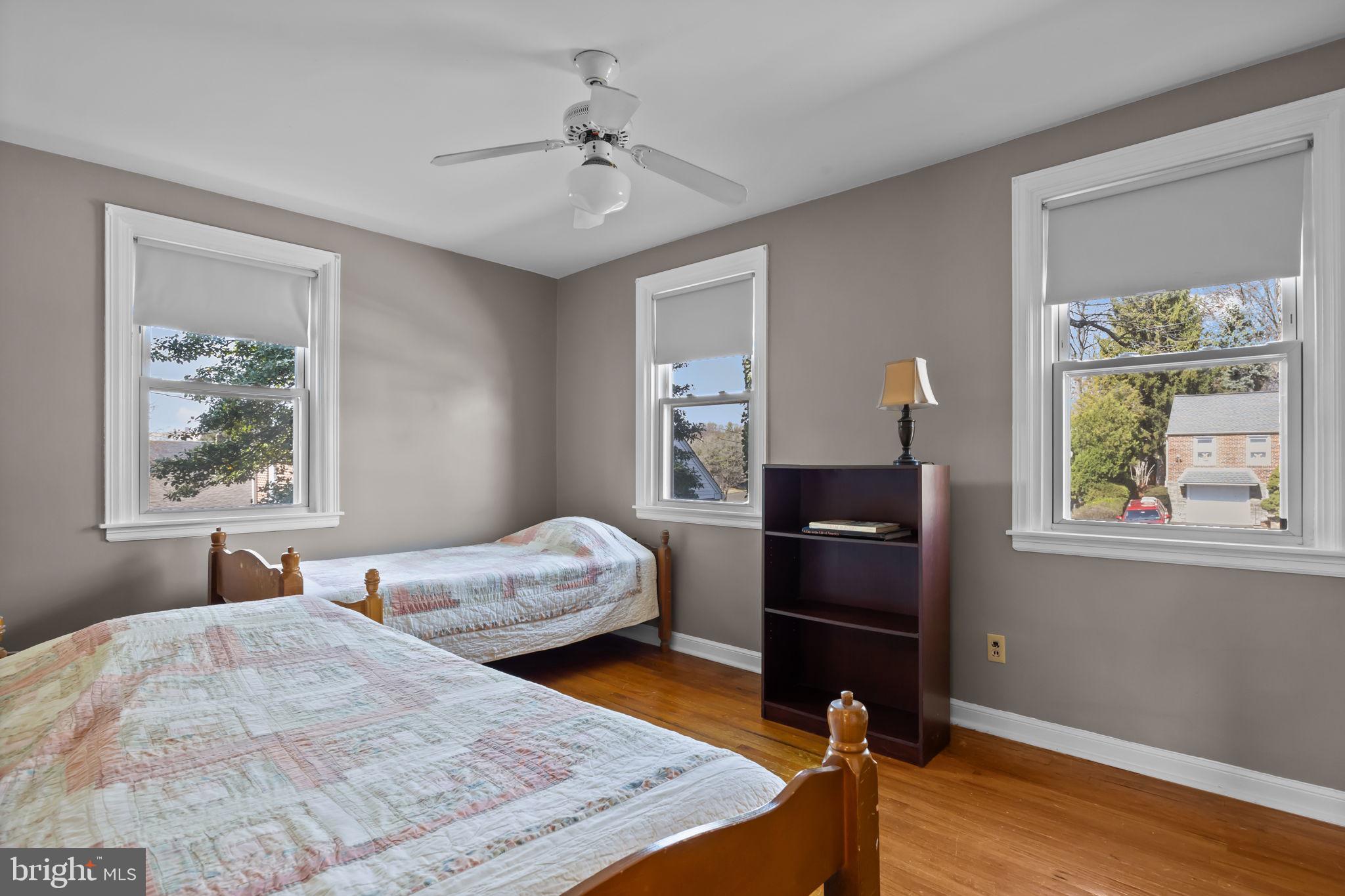 ELKINS PARK - Residential