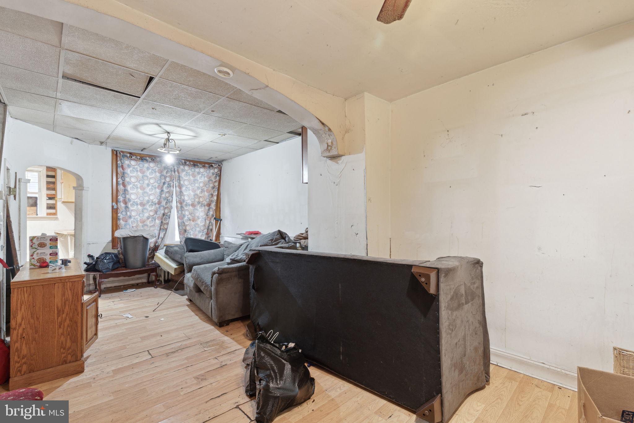 GRAYS FERRY - Residential