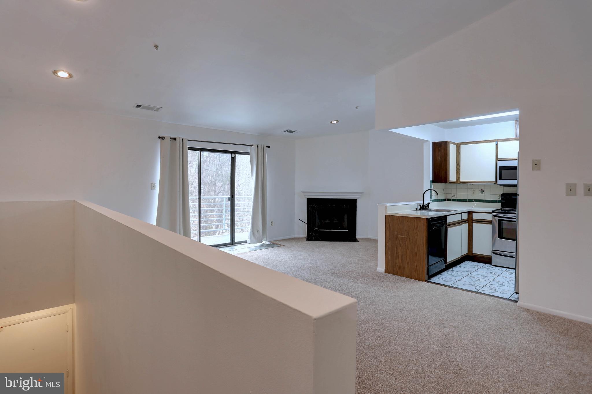 ASHLAR HILL - Residential