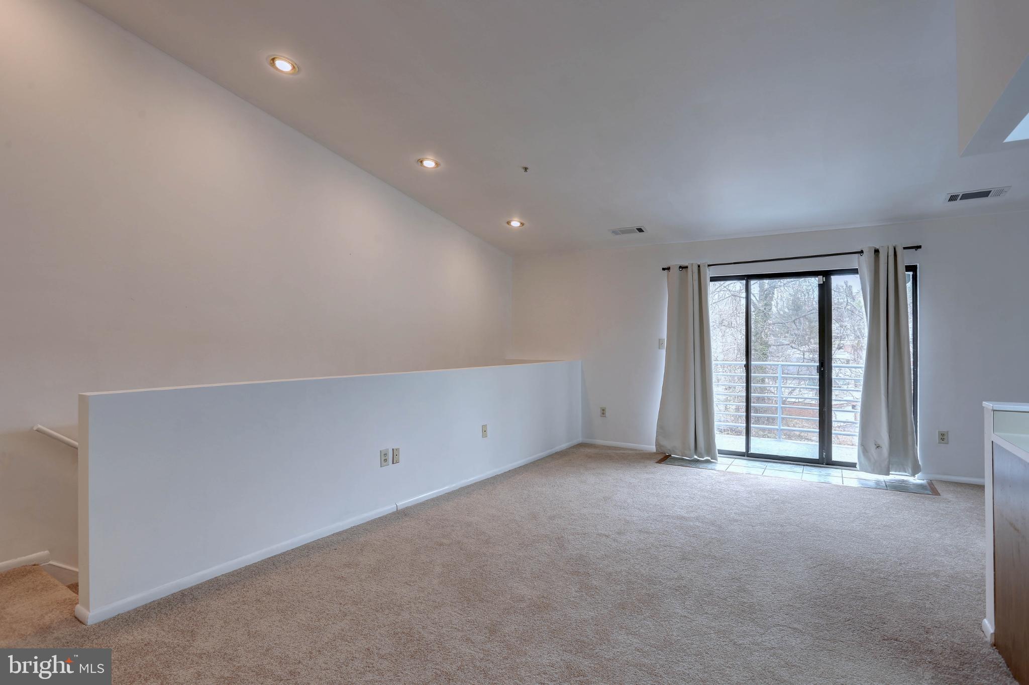 ASHLAR HILL - Residential