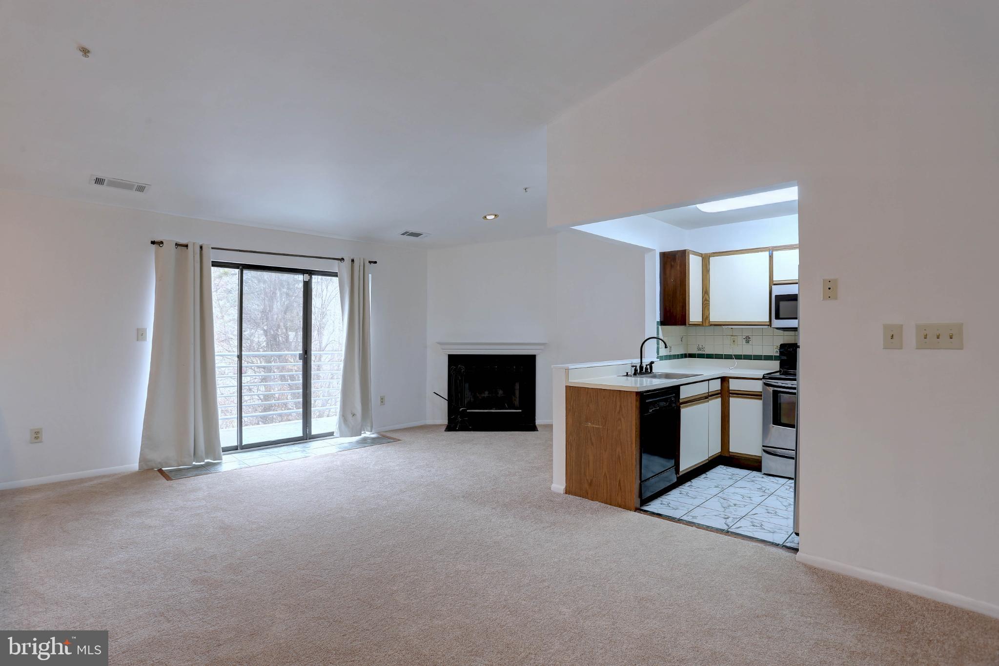 ASHLAR HILL - Residential