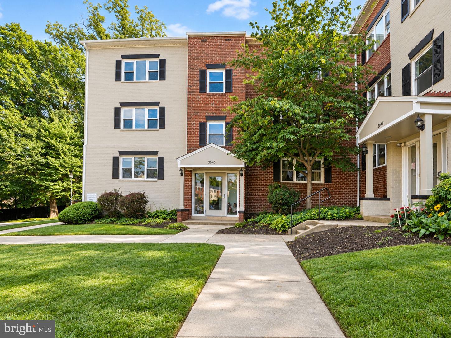 3045 PATRICK HENRY DRIVE 101