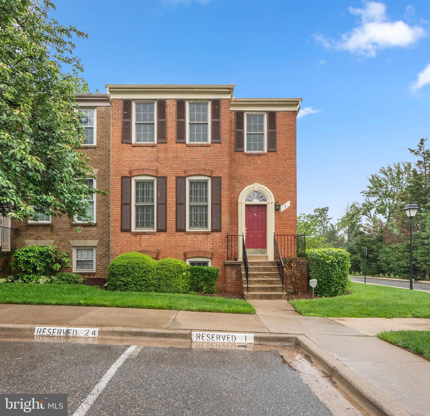 REDUCED! AMAZING PRICE FOR THIS LOVELY HOME!! Welcome to this stunning brick-front and side end-unit townhome in the sought-after Devonshire East community—ideally located off Old Georgetown Road and Tuckerman Lane, just minutes from Metro, public transportation, and top-rated schools. This spacious 4-bedroom, 3.5-bathroom home combines comfort, functionality, and style. Step into the main level featuring gleaming hardwood floors, custom built-in bookshelves in the Living Room, and elegant built-ins in the Dining Room. The expansive Kitchen offers a generous breakfast area, granite countertops, stainless steel undermount sink, double pantry, and an abundance of cabinetry—perfect for any home chef. Sliding glass doors lead to a large deck overlooking a beautifully landscaped, fenced-in yard and patio—ideal for entertaining or quiet evenings outdoors.
Upstairs, the Primary Bedroom impresses with a vaulted ceiling, ceiling fan, and an en-suite Bathroom with a soaking tub, separate glass-enclosed shower, ceramic tile, and a double vanity. Two additional bedrooms, both with vaulted ceilings and great closet space, share a well-appointed hall bath. Two linen closets add even more convenient storage. The bright and inviting walkout Lower Level offers a fantastic family room with a cozy gas fireplace and access to the rear yard. This level also includes a spacious 4th Bedroom, full bath with shower stall, laundry room, and bonus storage. This home truly has it all—location, space, upgrades, and value. Don’t miss this incredible opportunity!
