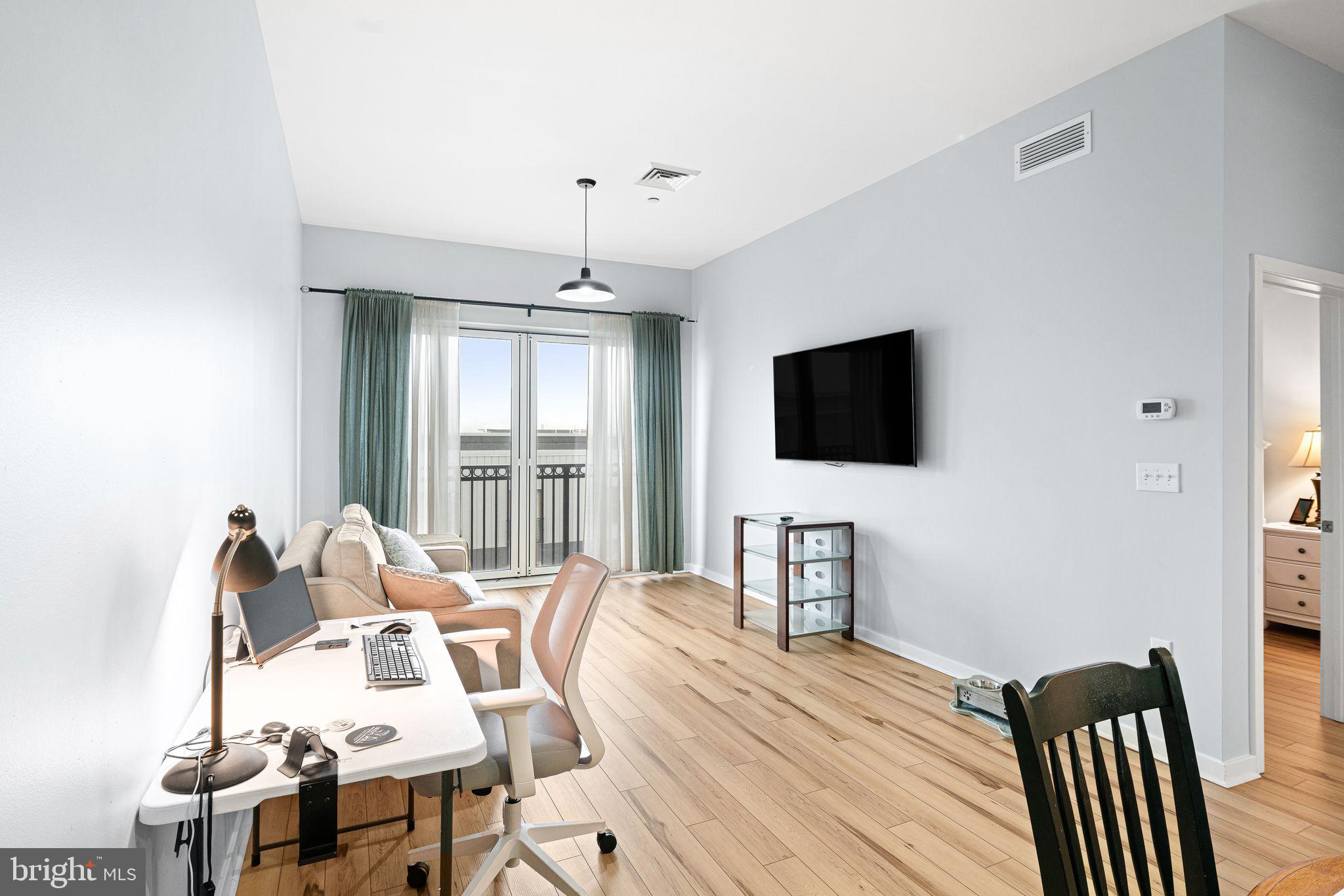 JUSTISON LANDING - Residential