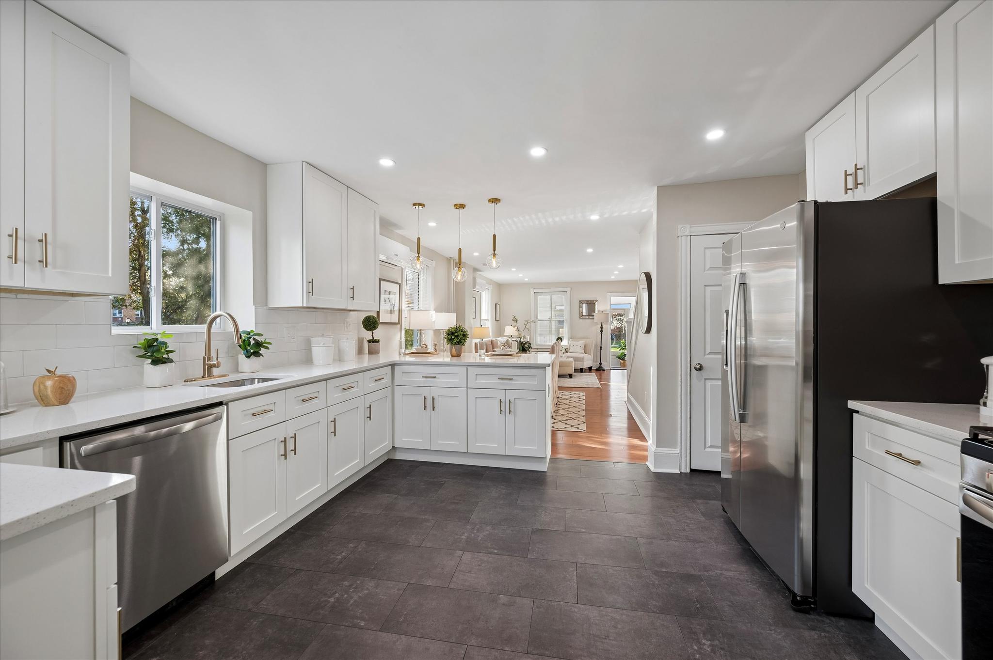HAVERFORD VIL - Residential
