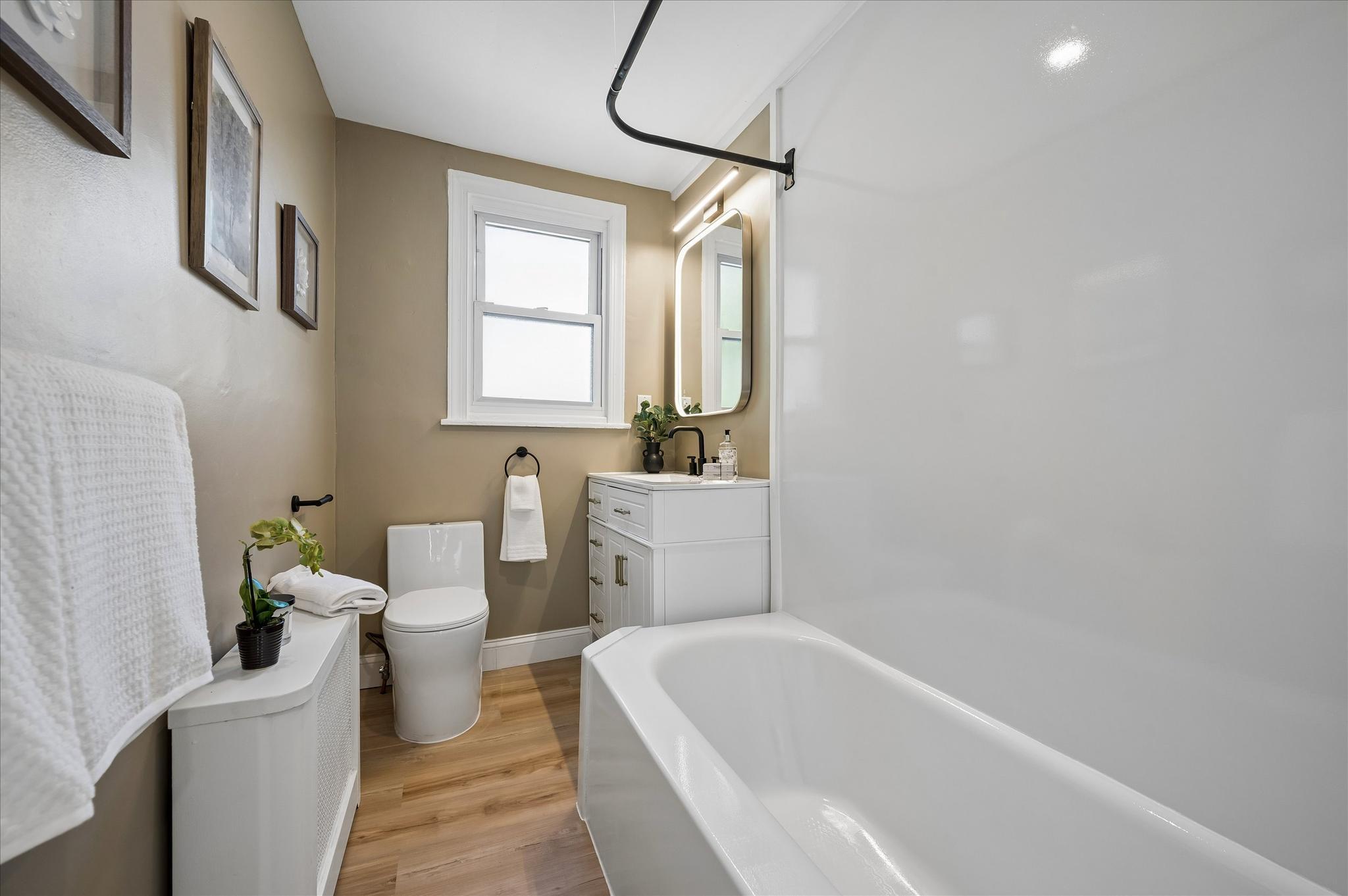 HAVERFORD VIL - Residential