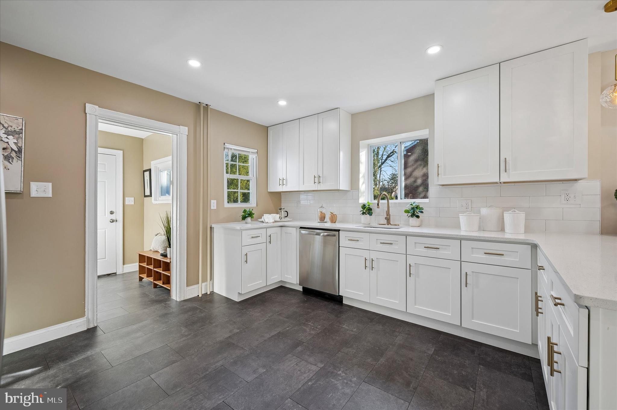 HAVERFORD VIL - Residential