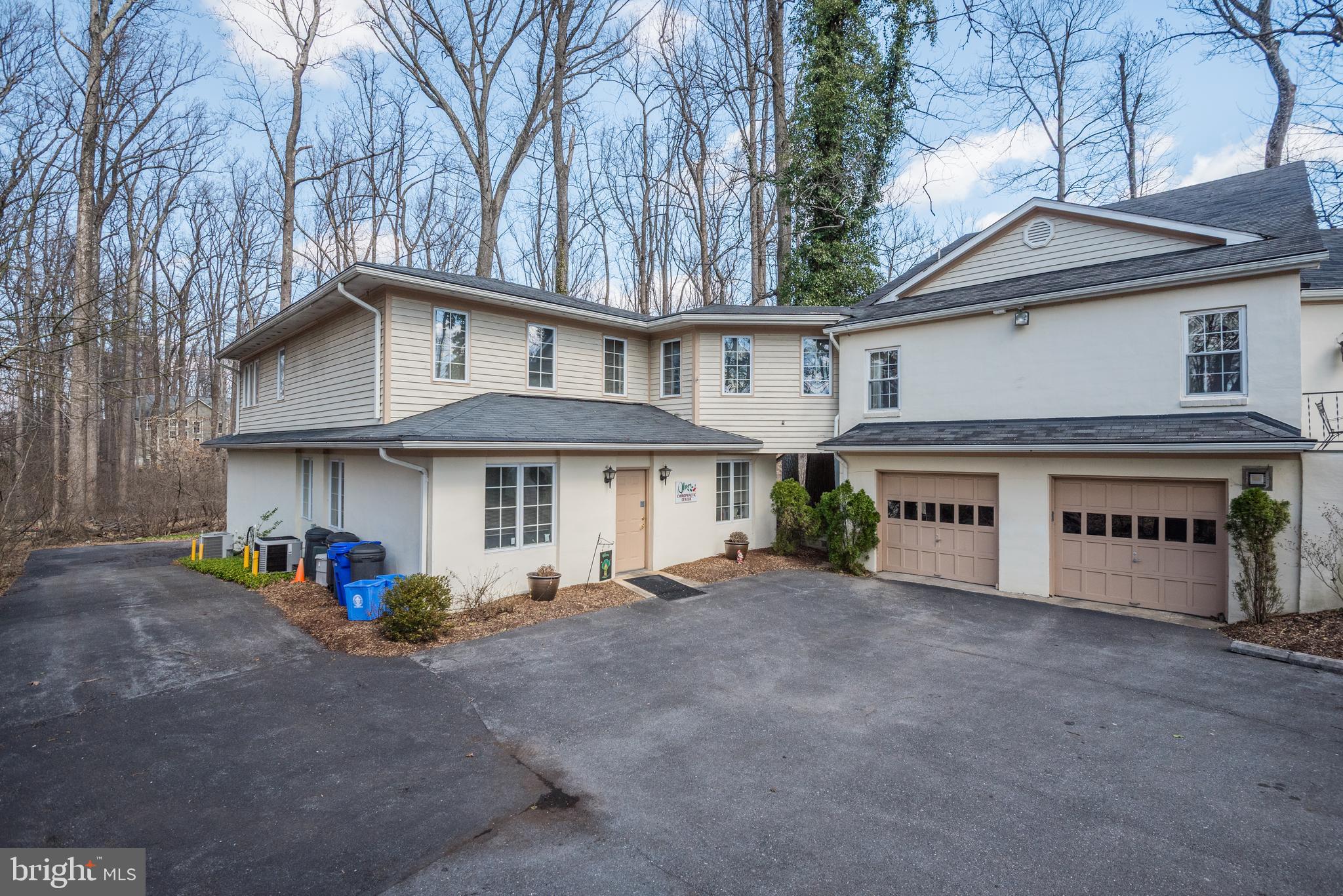 OLNEY - Commercial Sale