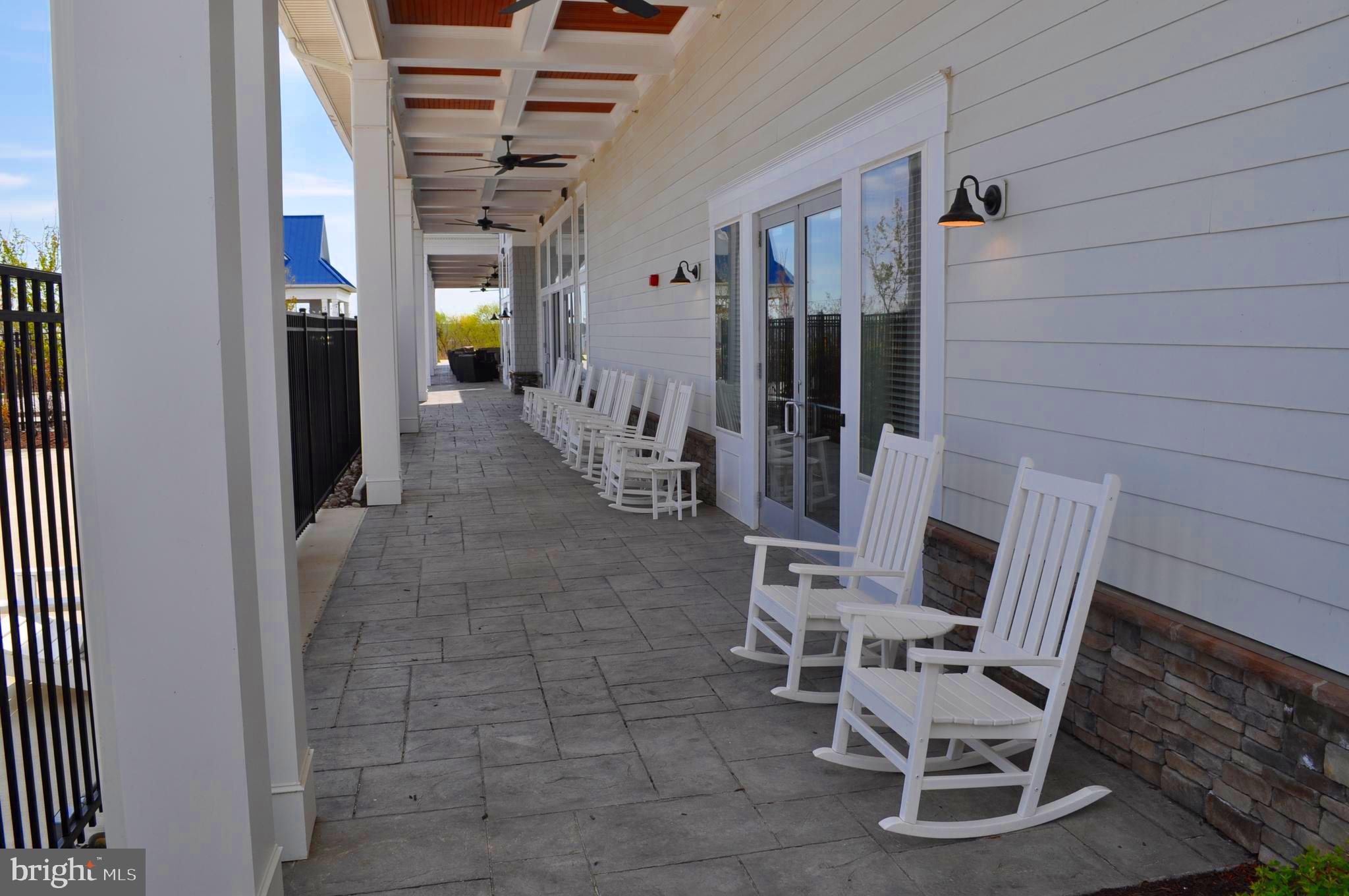 FOUR SEASONS AT KENT ISLAND - Residential Lease