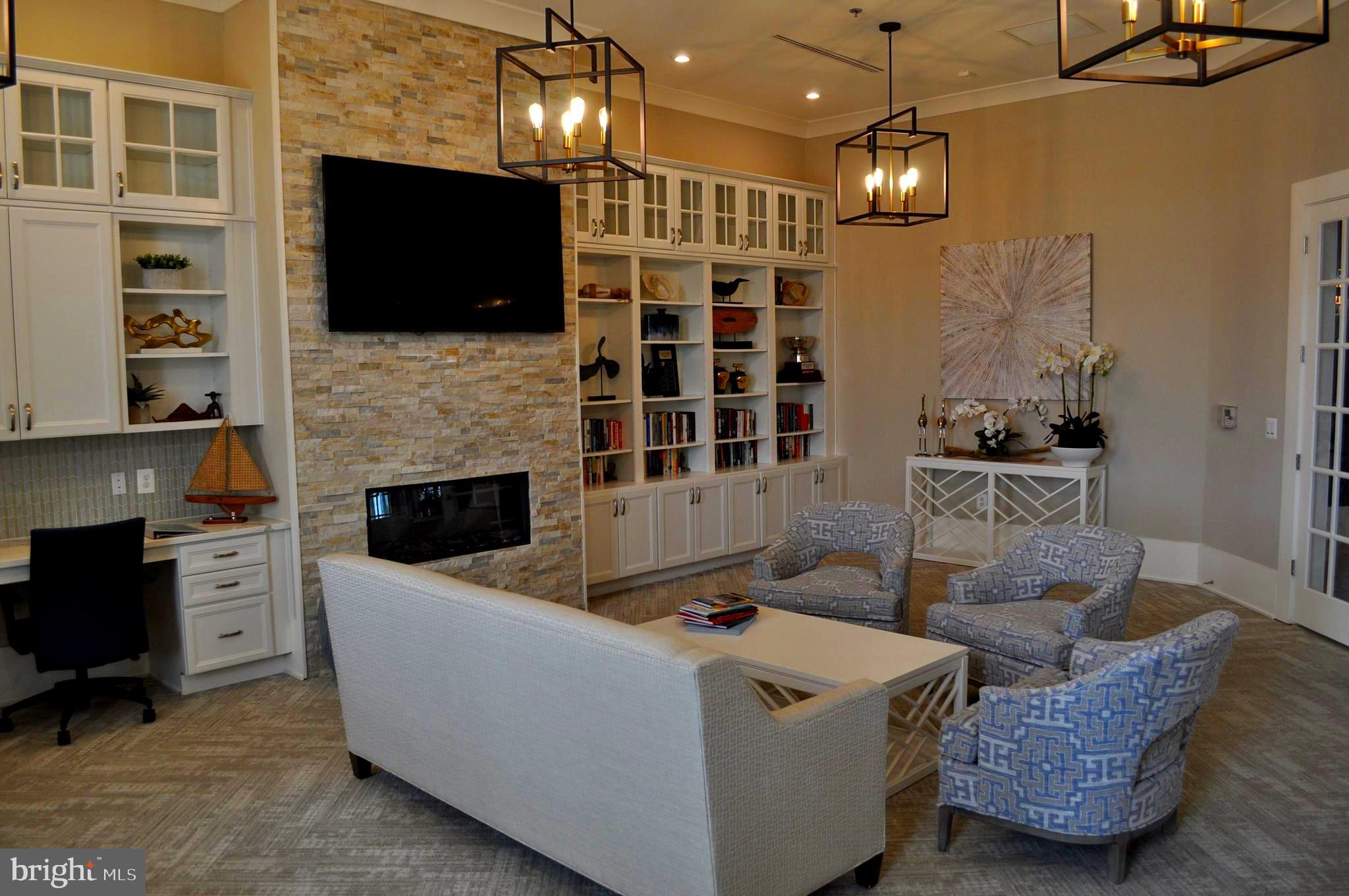 FOUR SEASONS AT KENT ISLAND - Residential Lease