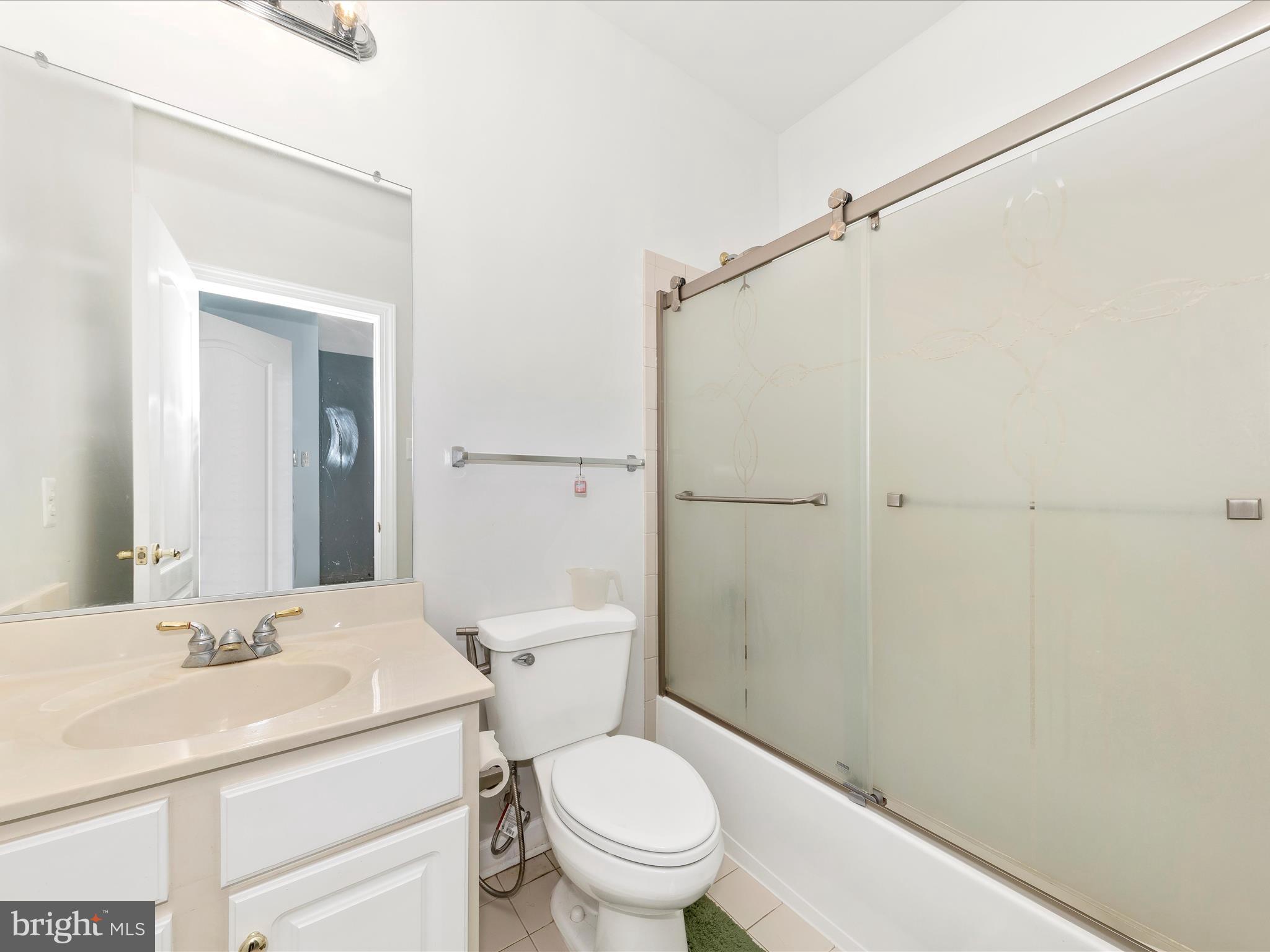 SUNSHINE ACRES - Residential