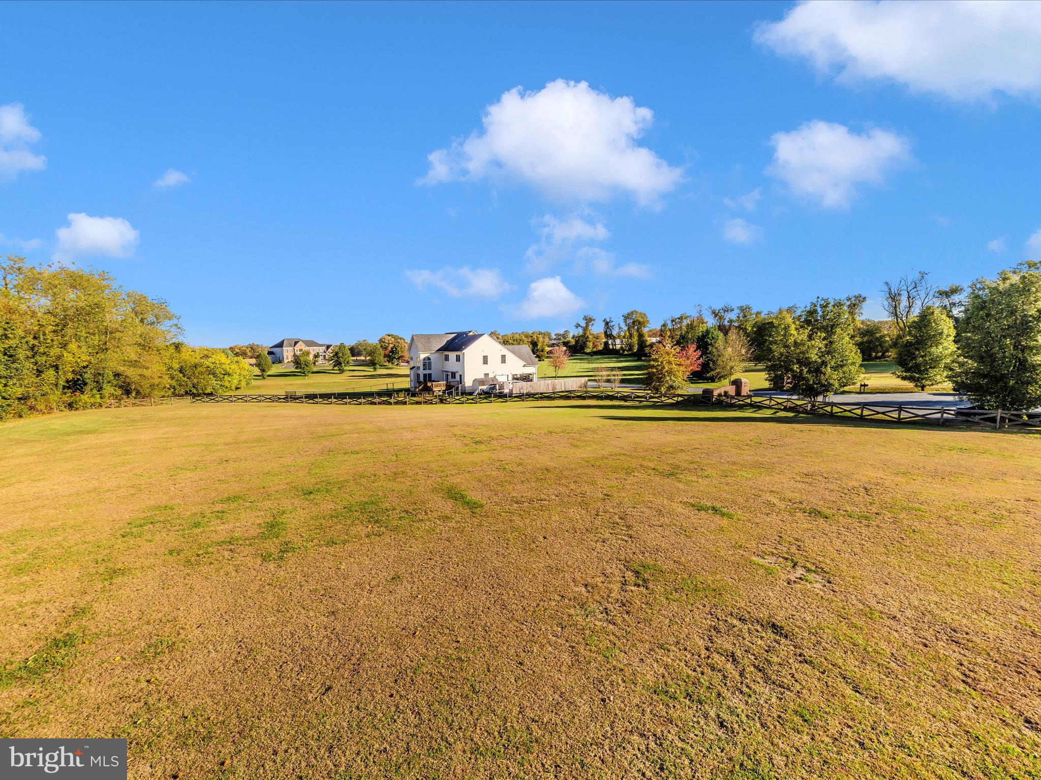 SUNSHINE ACRES - Residential