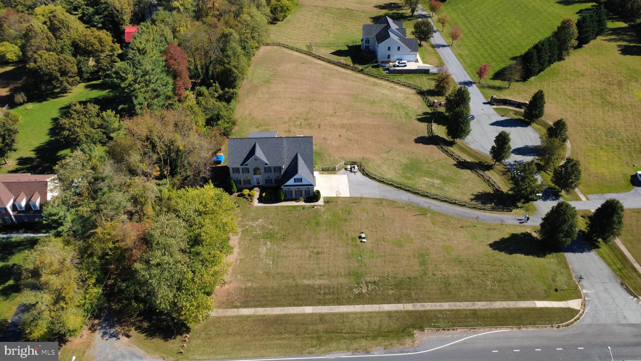 SUNSHINE ACRES - Residential