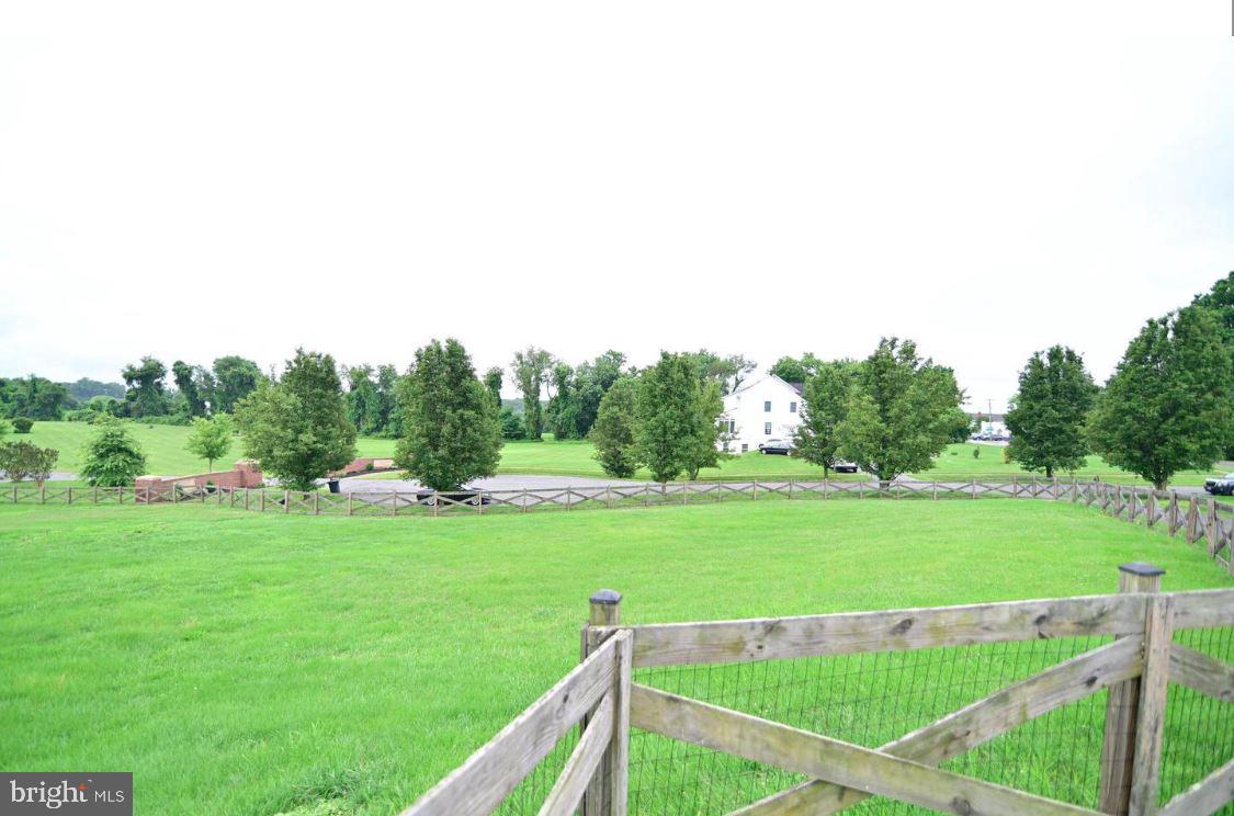 SUNSHINE ACRES - Residential