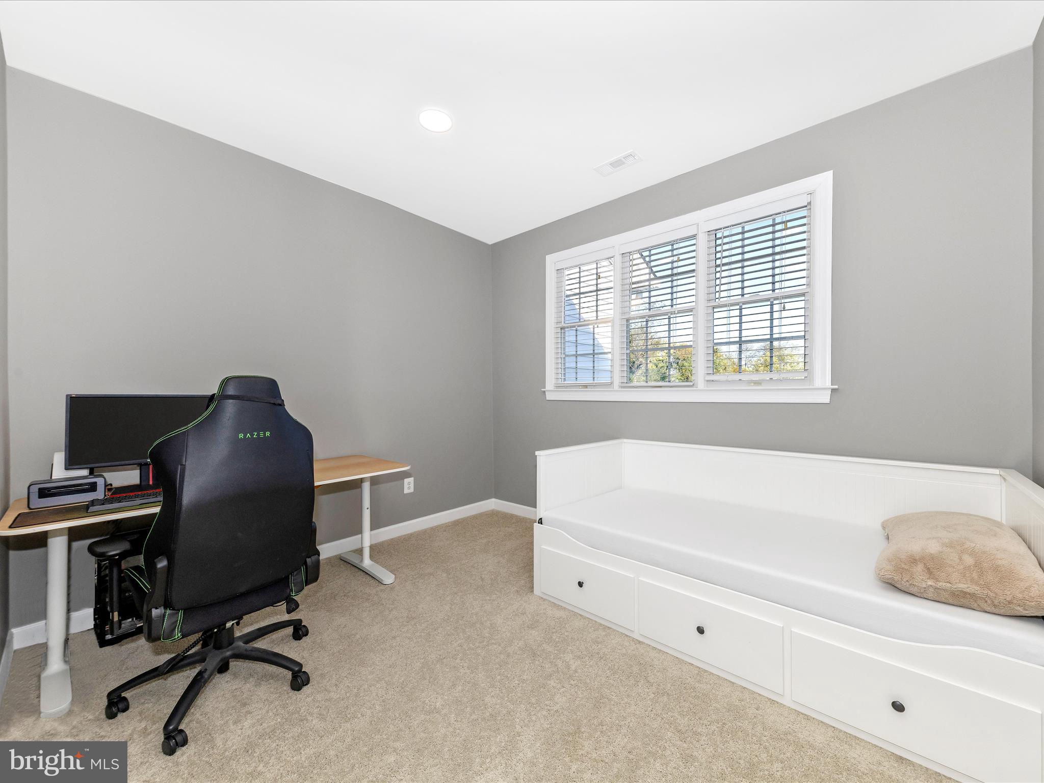 SUNSHINE ACRES - Residential