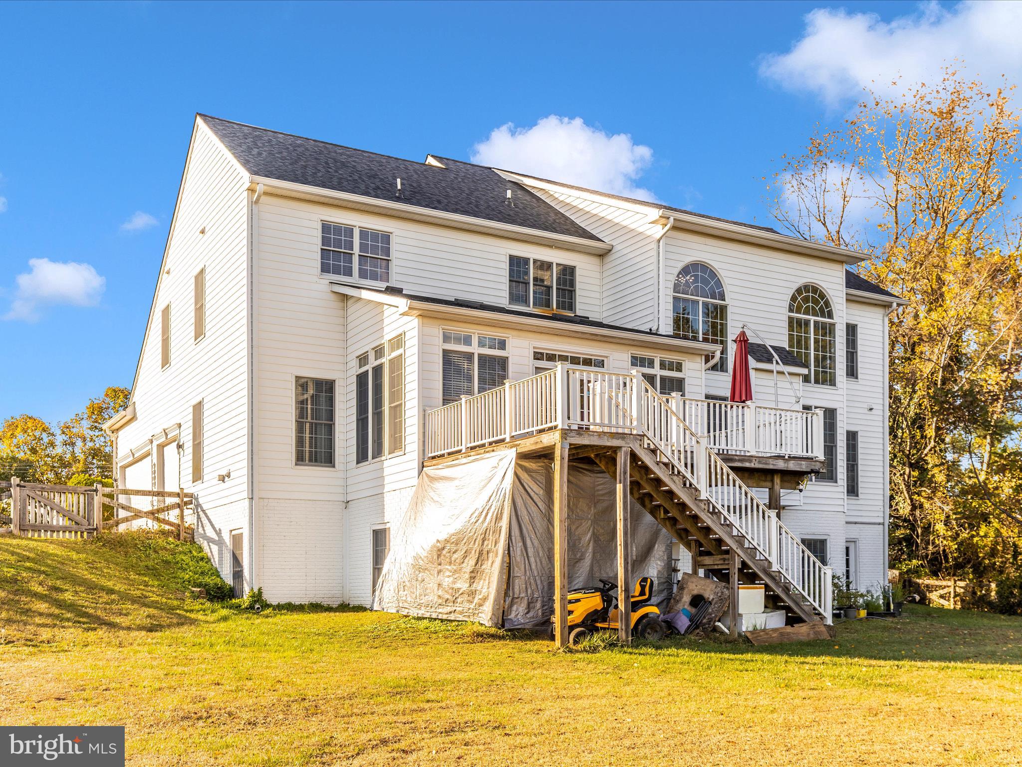 SUNSHINE ACRES - Residential