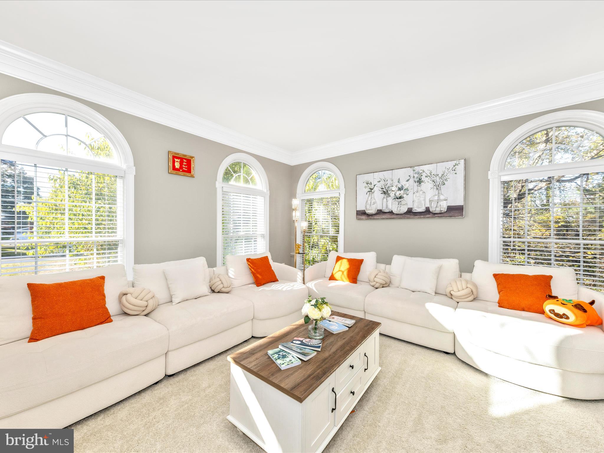 SUNSHINE ACRES - Residential