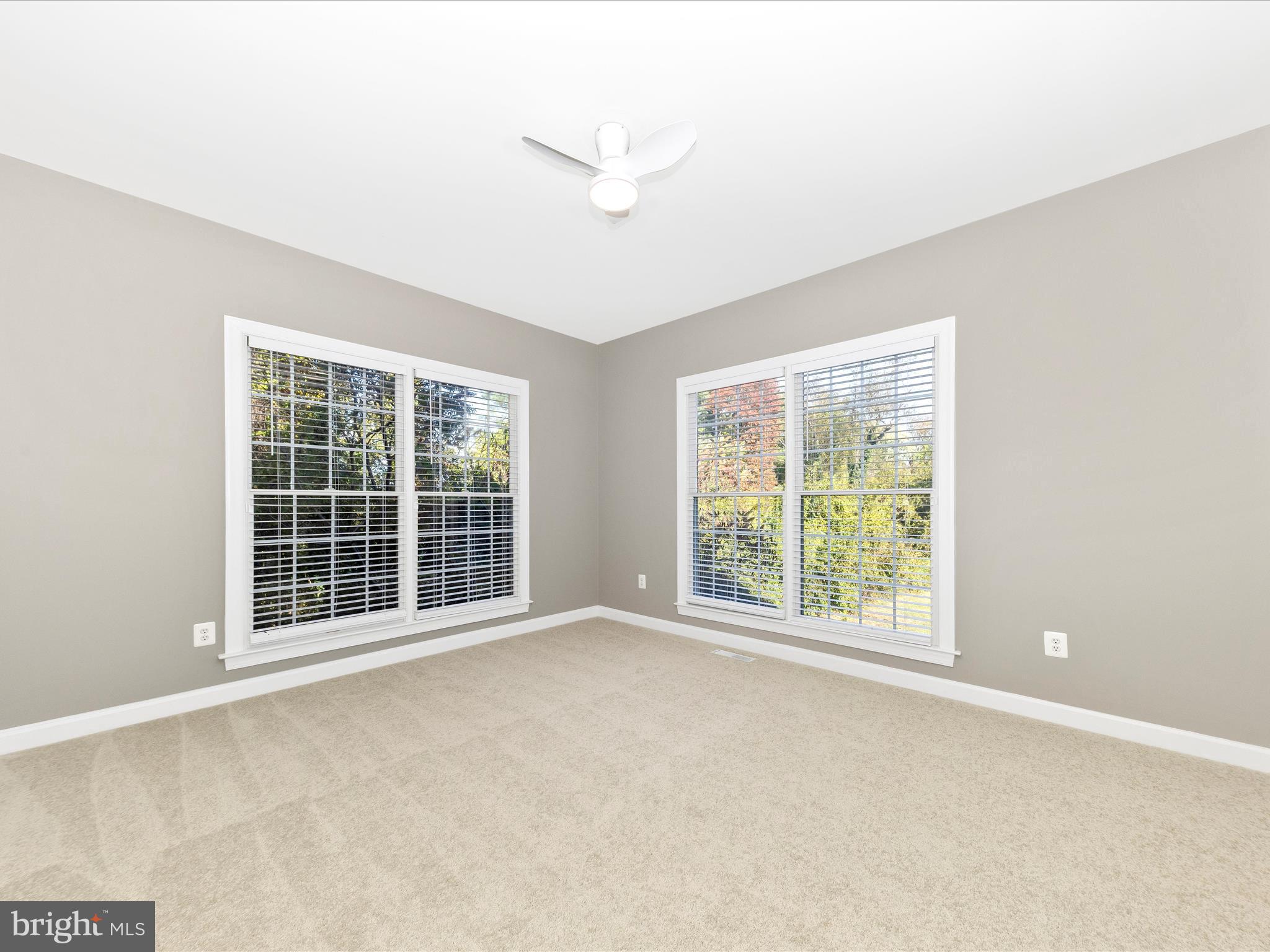 SUNSHINE ACRES - Residential