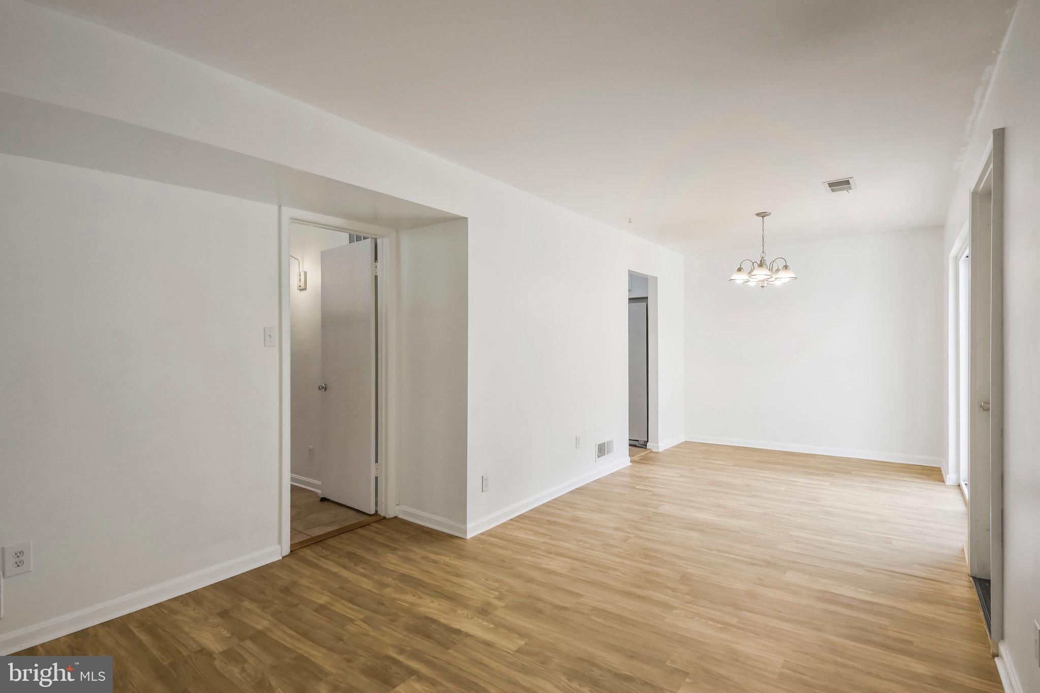 KINGS PARK - Residential Lease