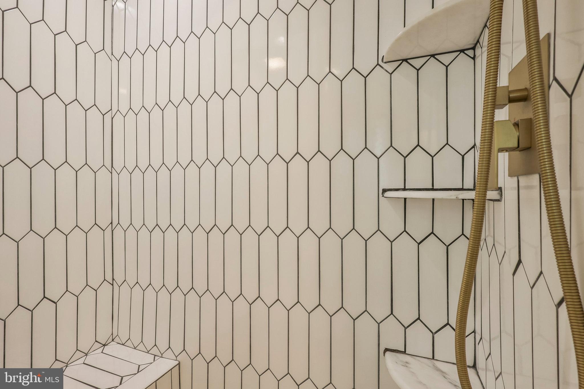 KINGS PARK - Residential Lease